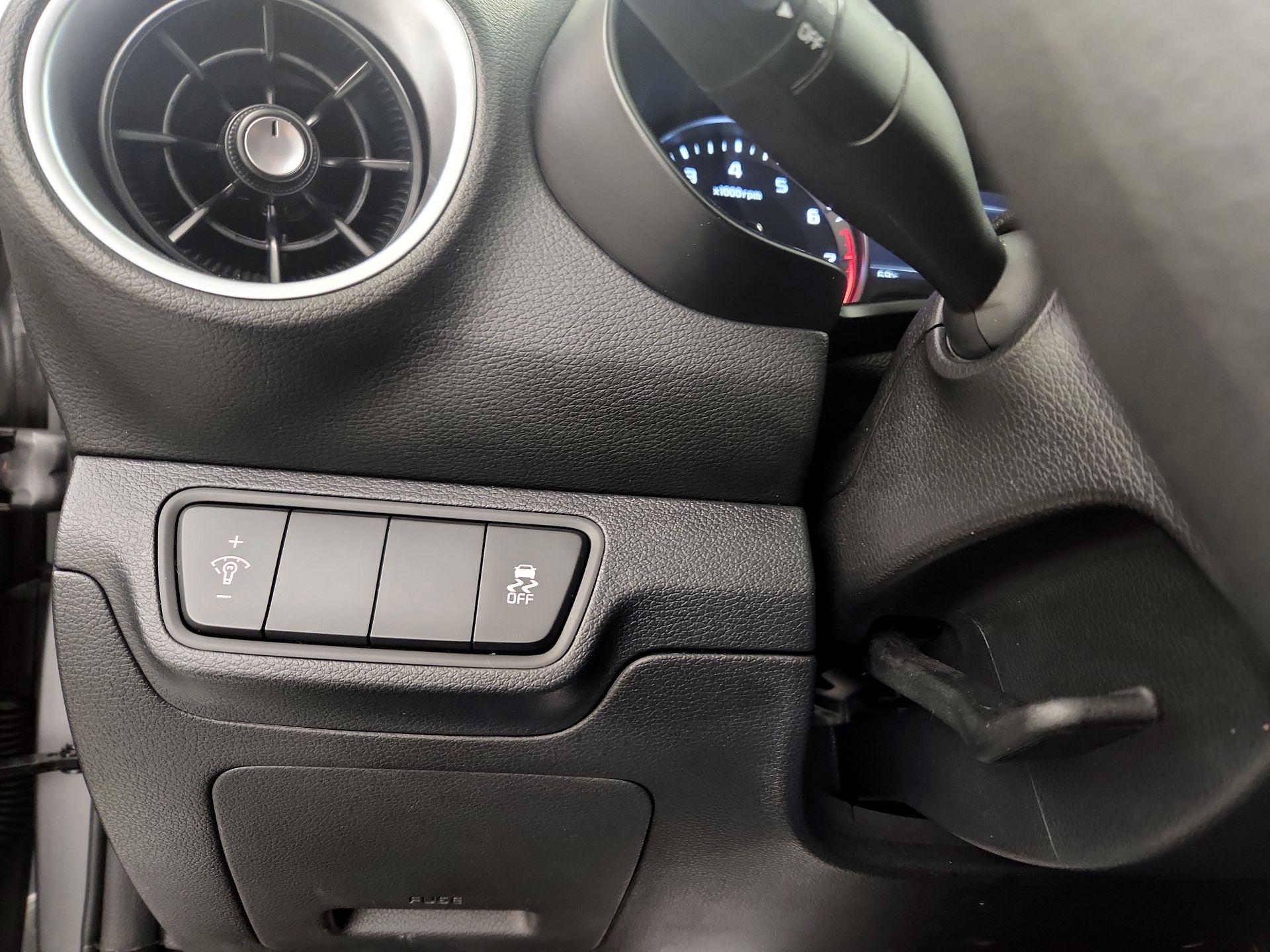 Thumbnail: 2024 Kia Forte - 13