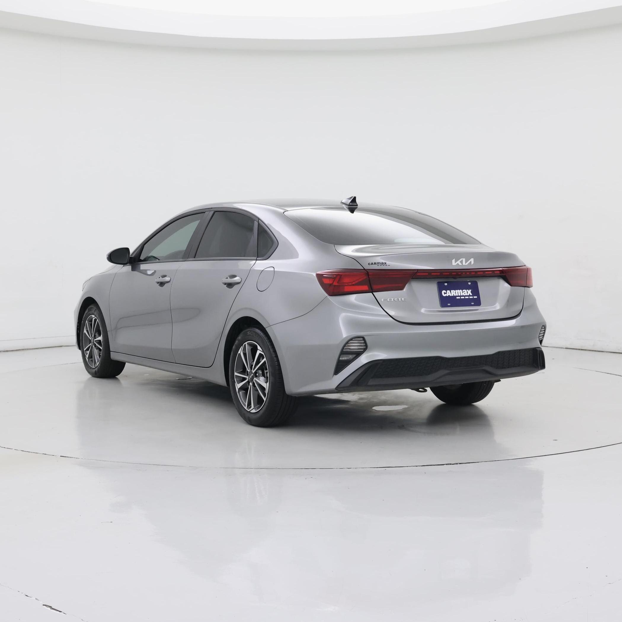 Thumbnail: 2024 Kia Forte - 2