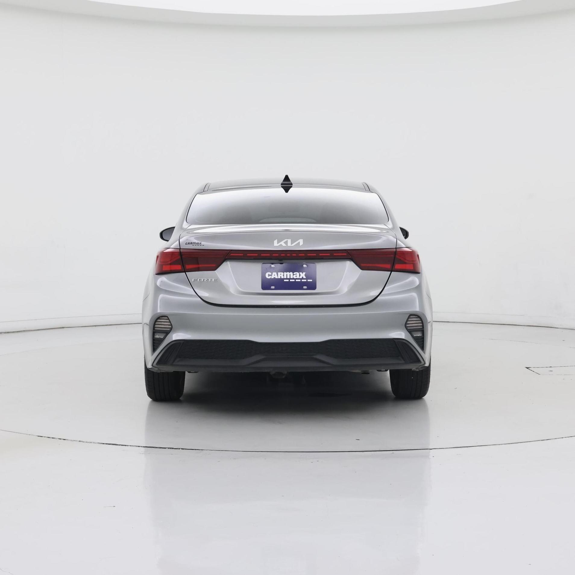 Thumbnail: 2024 Kia Forte - 6