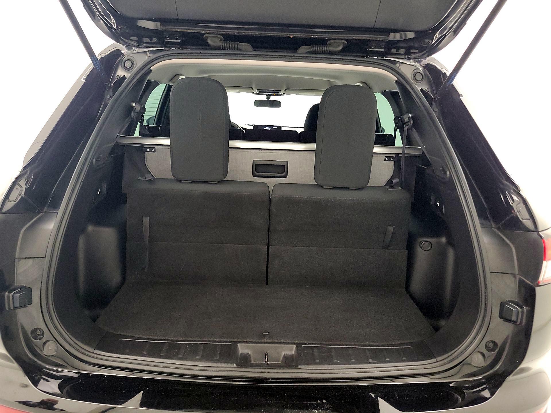 Thumbnail: 2022 Mitsubishi Outlander - 20