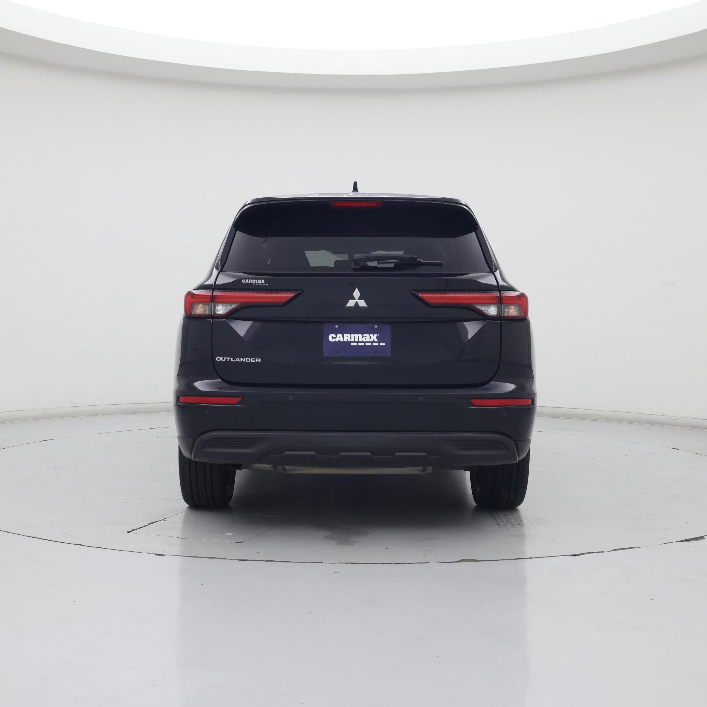 Thumbnail: 2022 Mitsubishi Outlander - 6