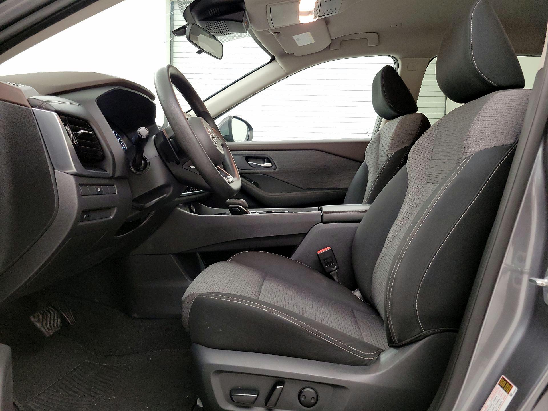 Thumbnail: 2022 Nissan Rogue - 11