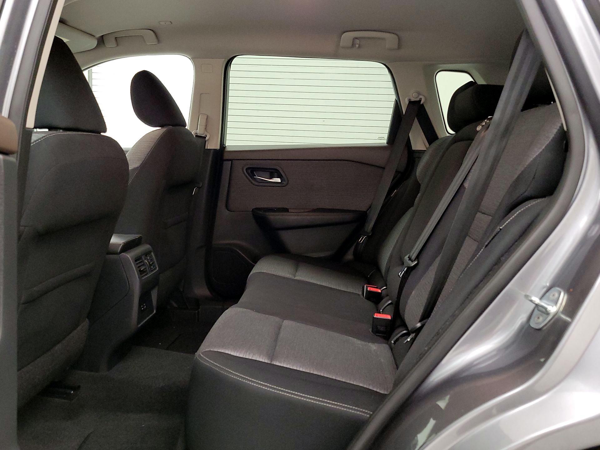 Thumbnail: 2022 Nissan Rogue - 19