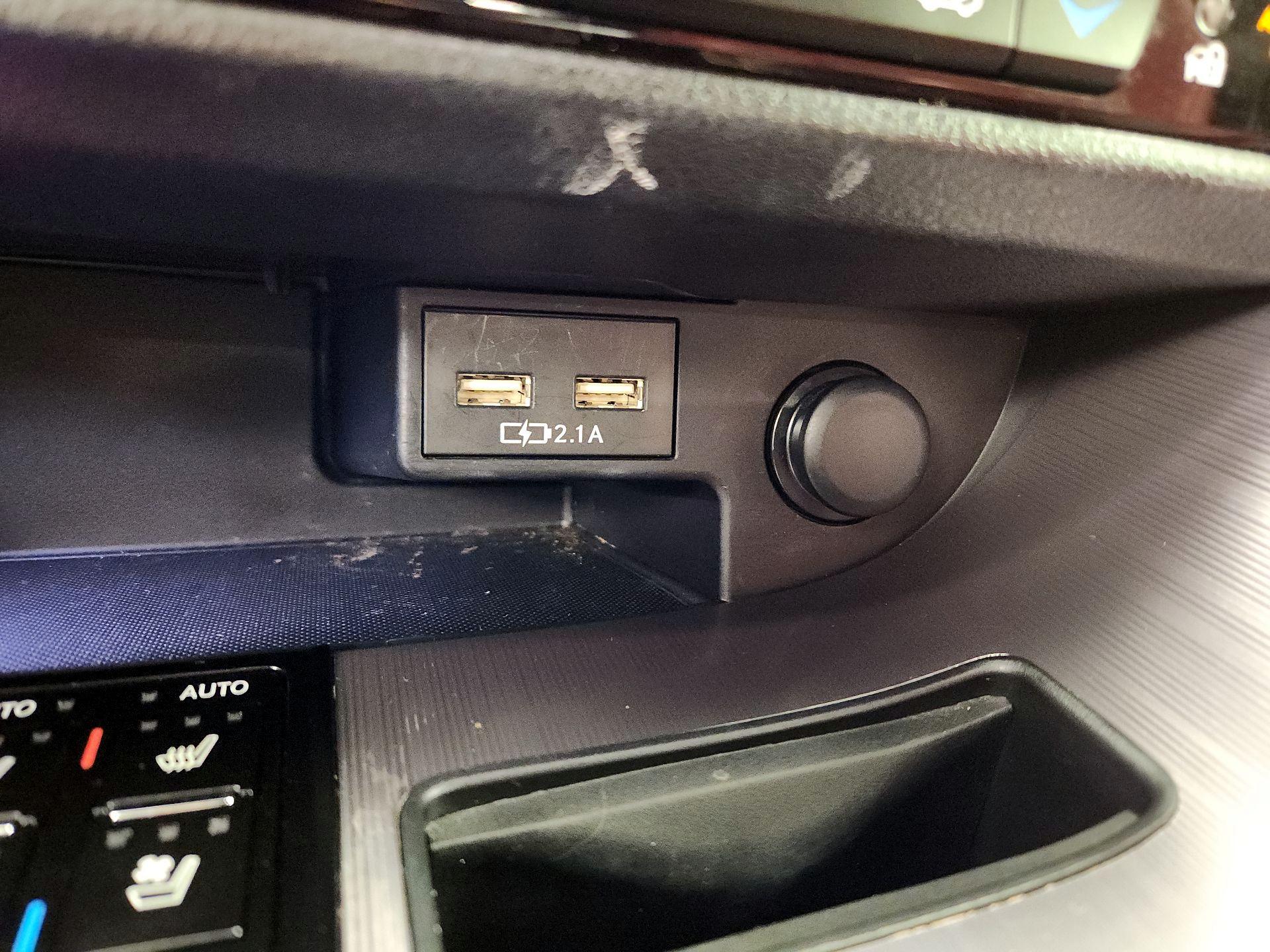 Thumbnail: 2020 Lexus RX - 19