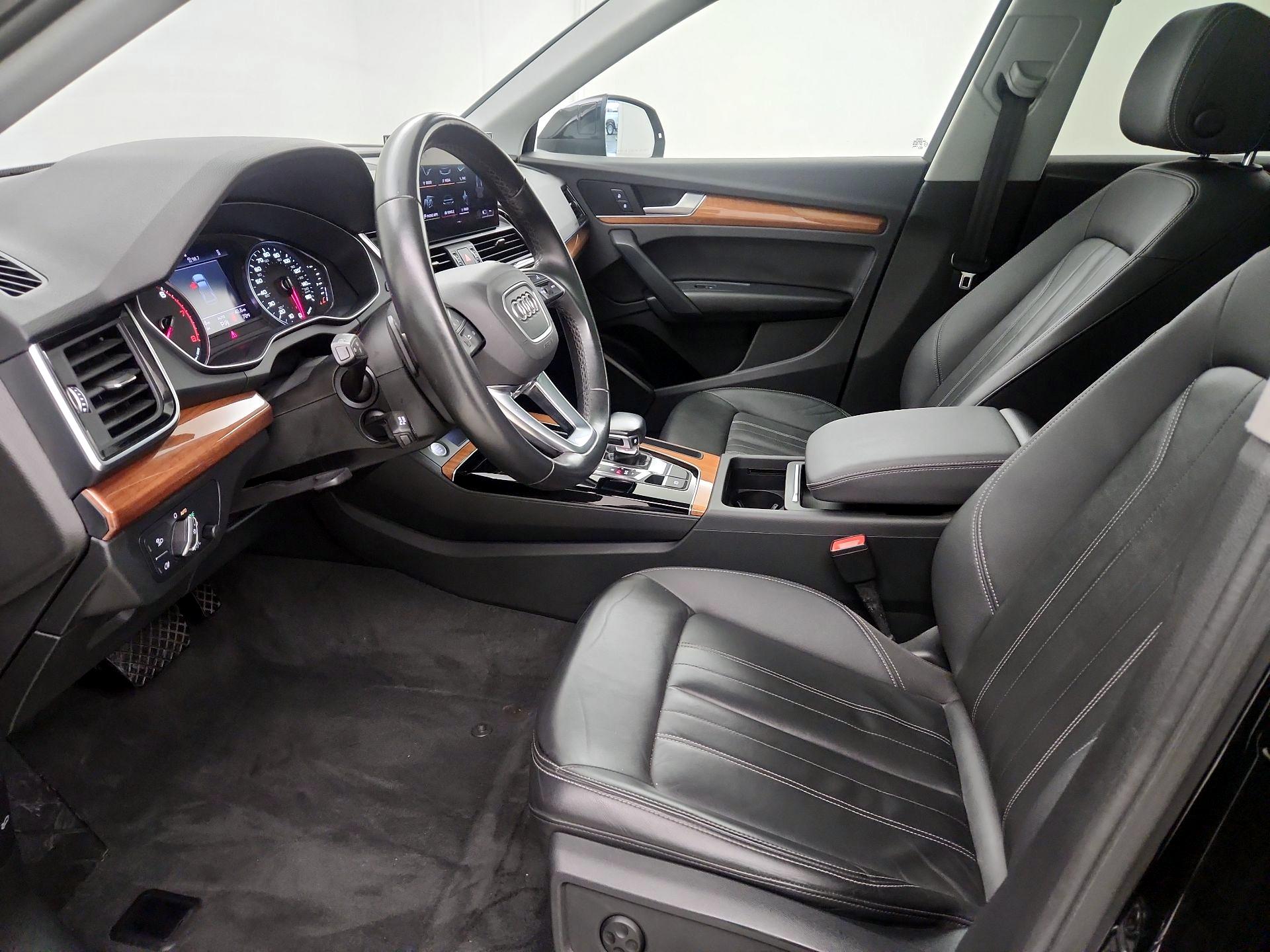 Thumbnail: 2021 Audi Q5 - 11