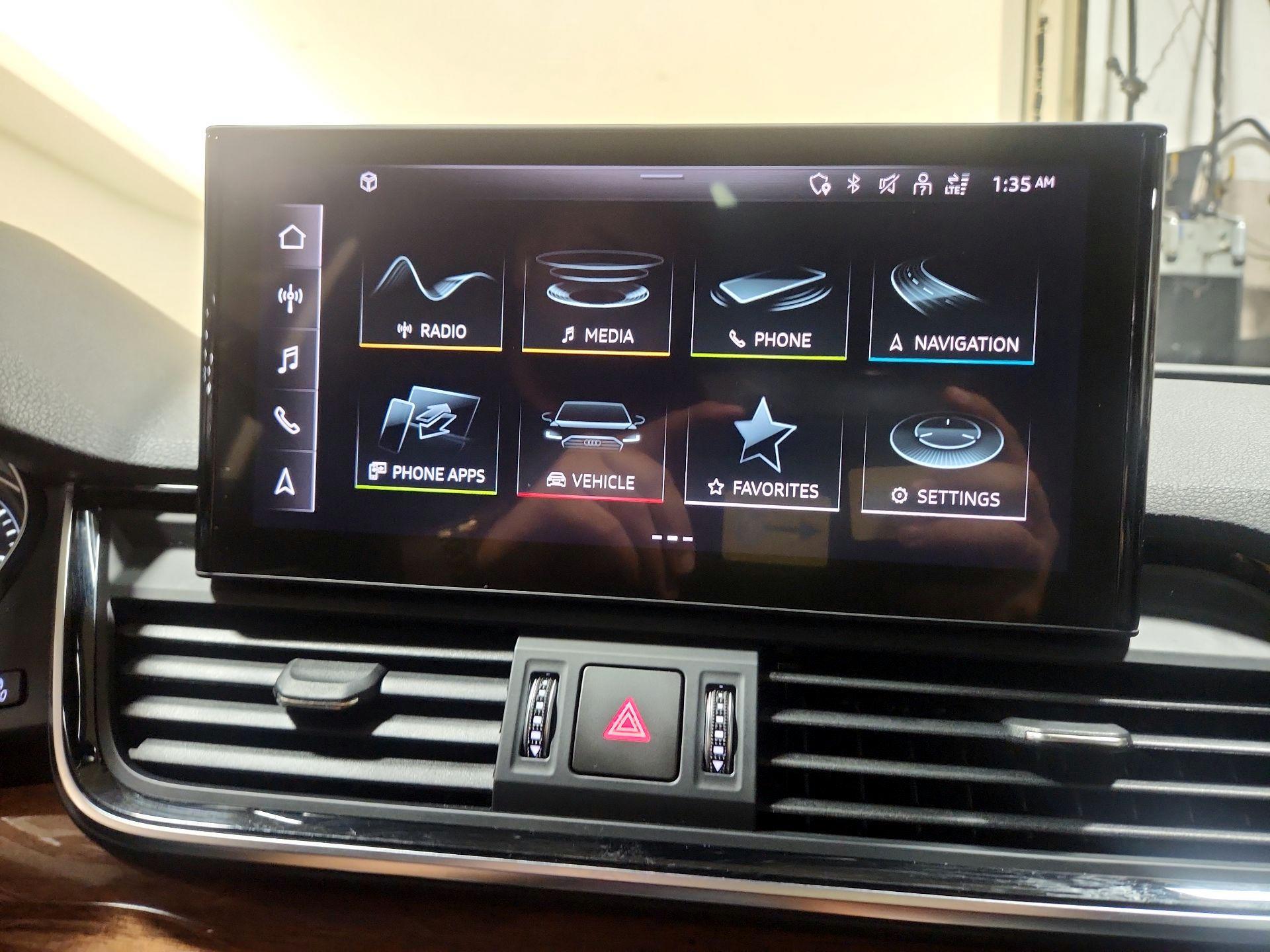 Thumbnail: 2021 Audi Q5 - 13