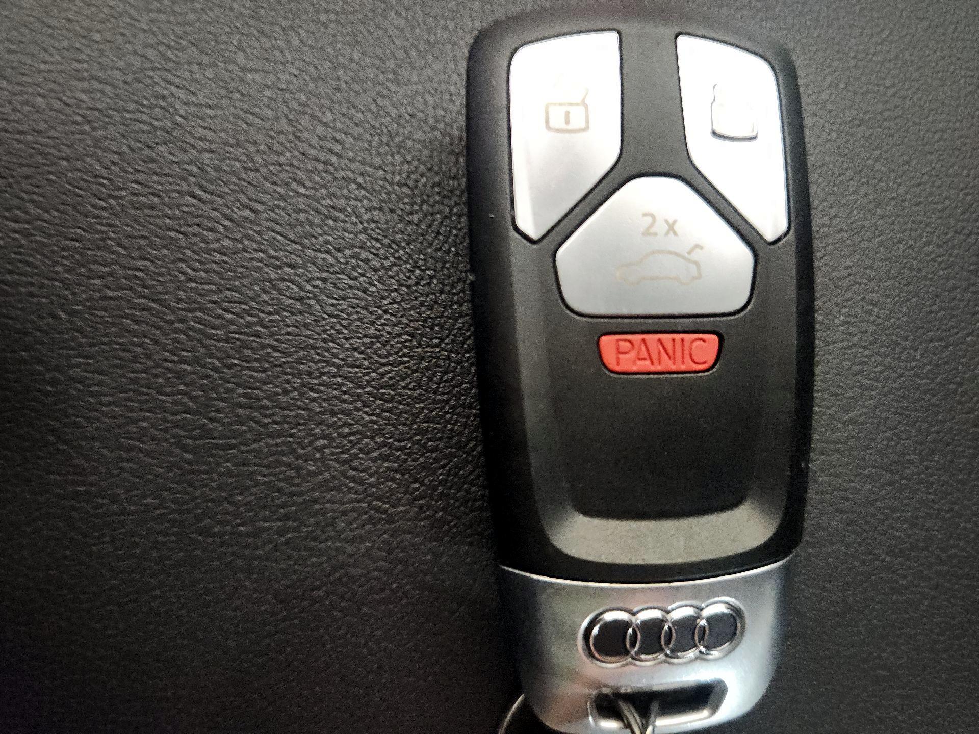 Thumbnail: 2021 Audi Q5 - 18