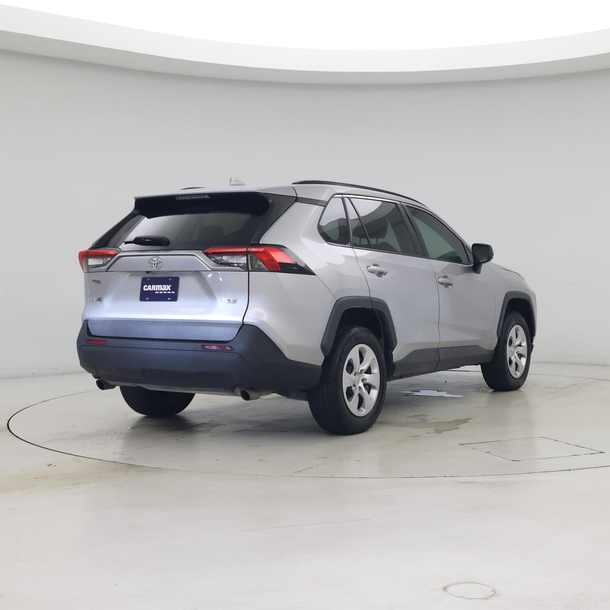 Thumbnail: 2020 Toyota RAV4 - 8