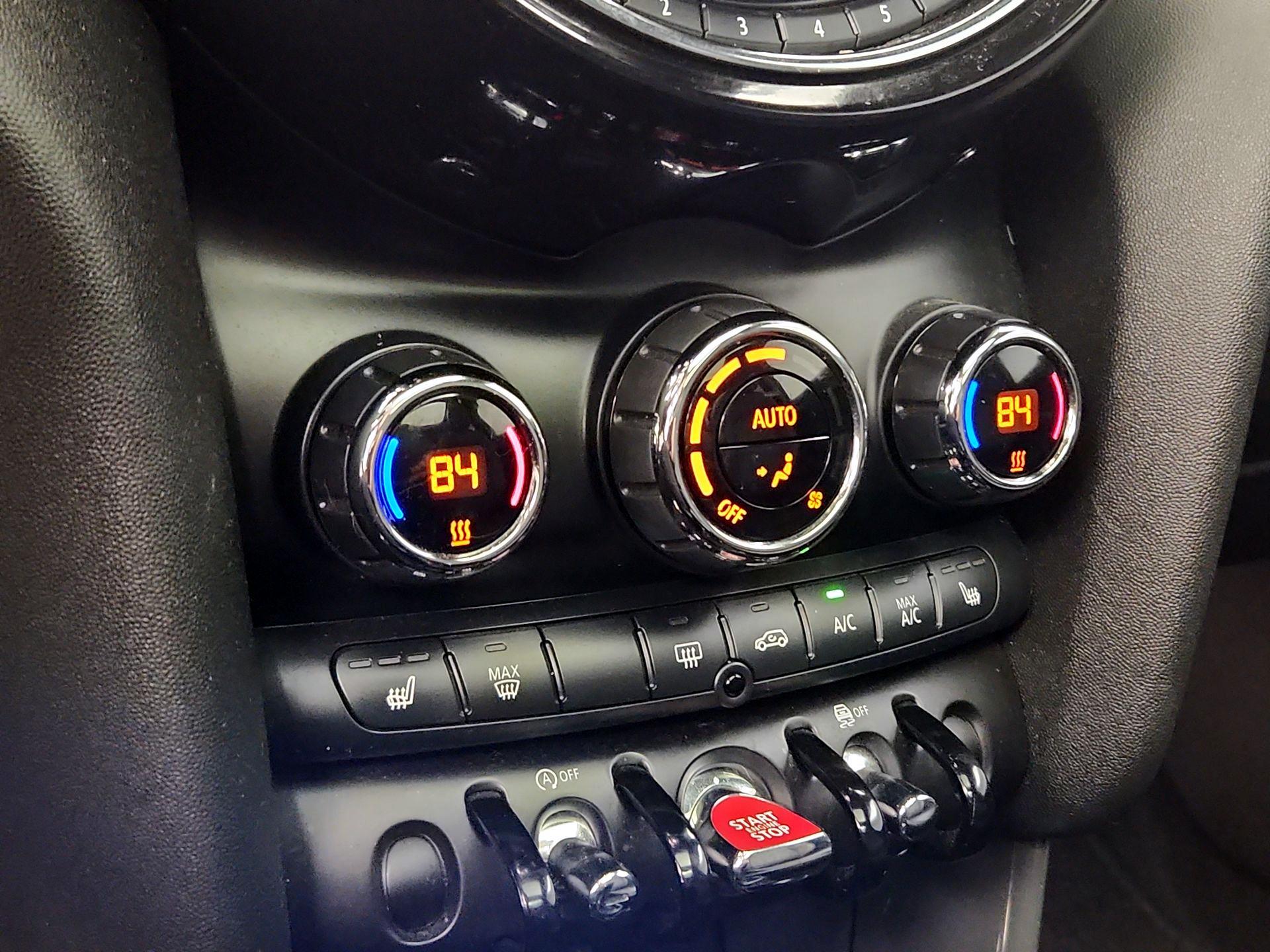 Thumbnail: 2021 MINI Cooper Hardtop - 16