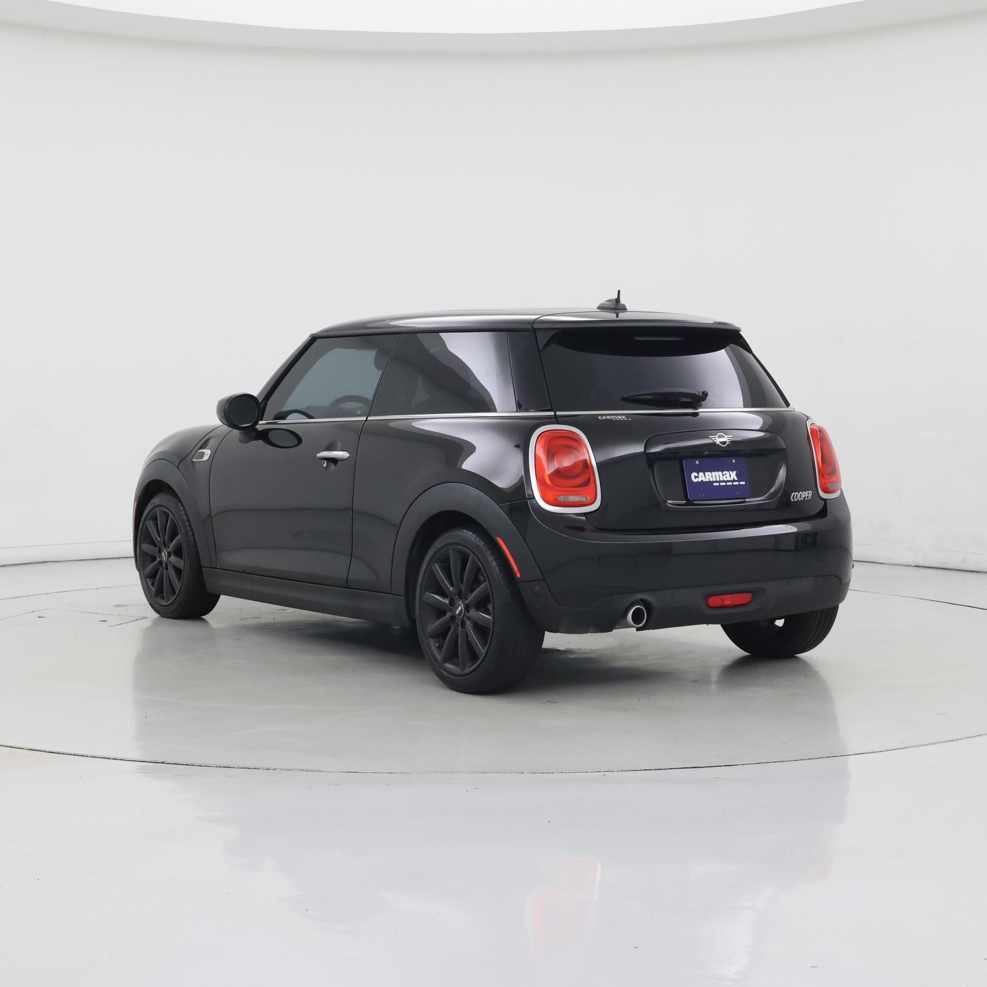 Thumbnail: 2021 MINI Cooper Hardtop - 2