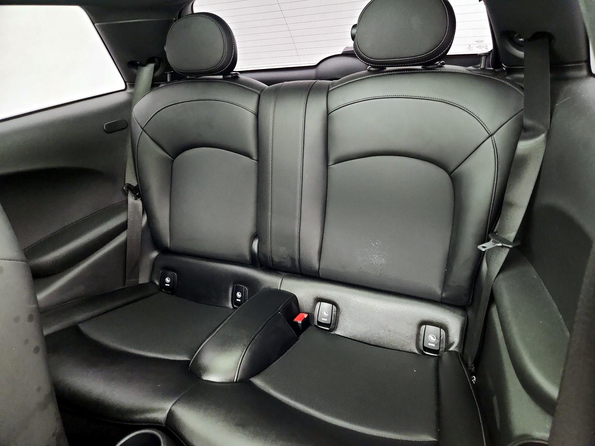 Thumbnail: 2021 MINI Cooper Hardtop - 20