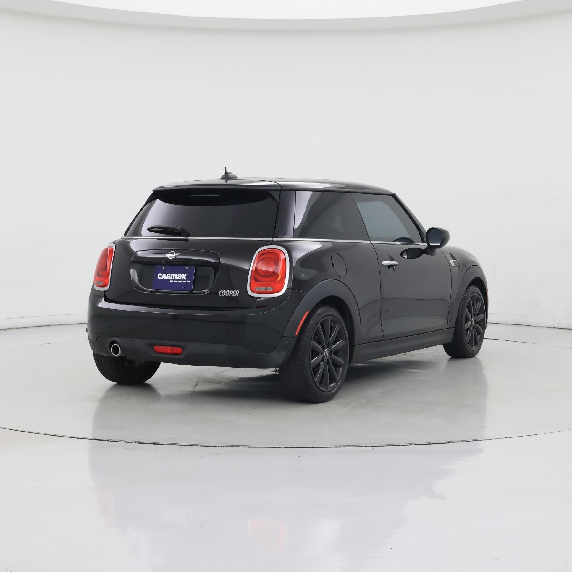 Thumbnail: 2021 MINI Cooper Hardtop - 8