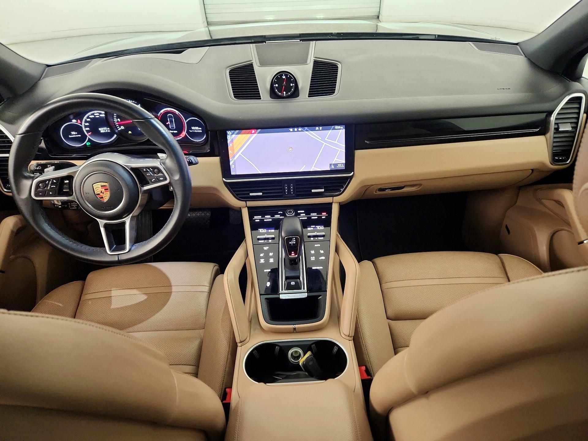 Thumbnail: 2020 Porsche Cayenne - 9