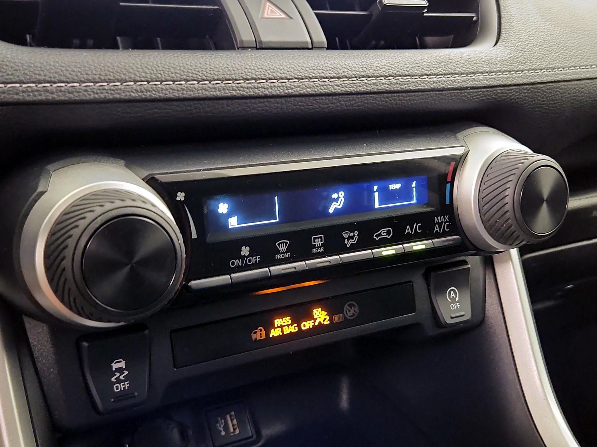 Thumbnail: 2023 Toyota RAV4 - 16