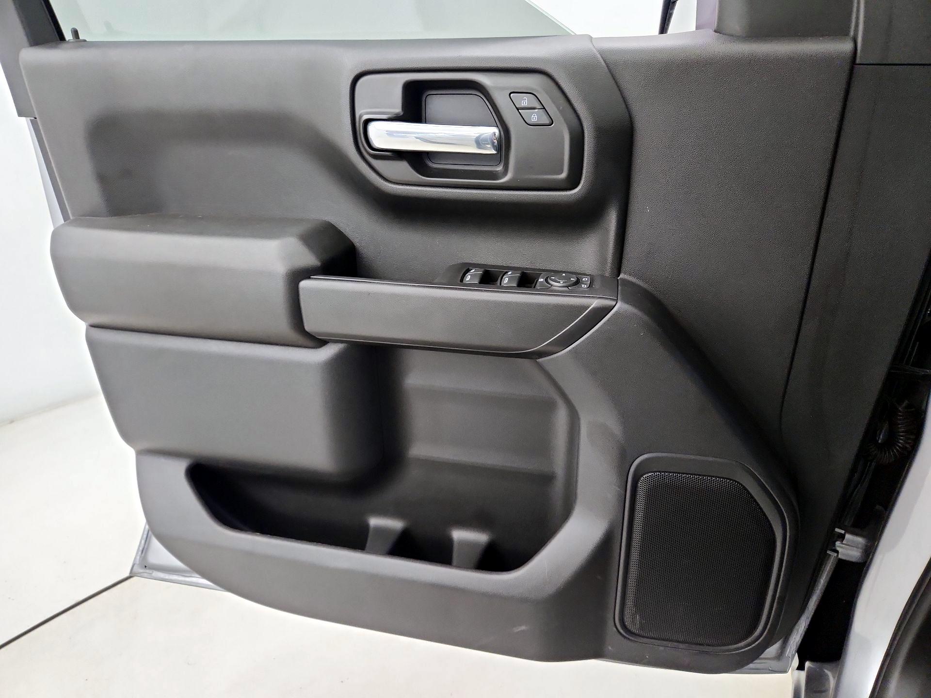 Thumbnail: 2023 GMC Sierra 1500 - 12