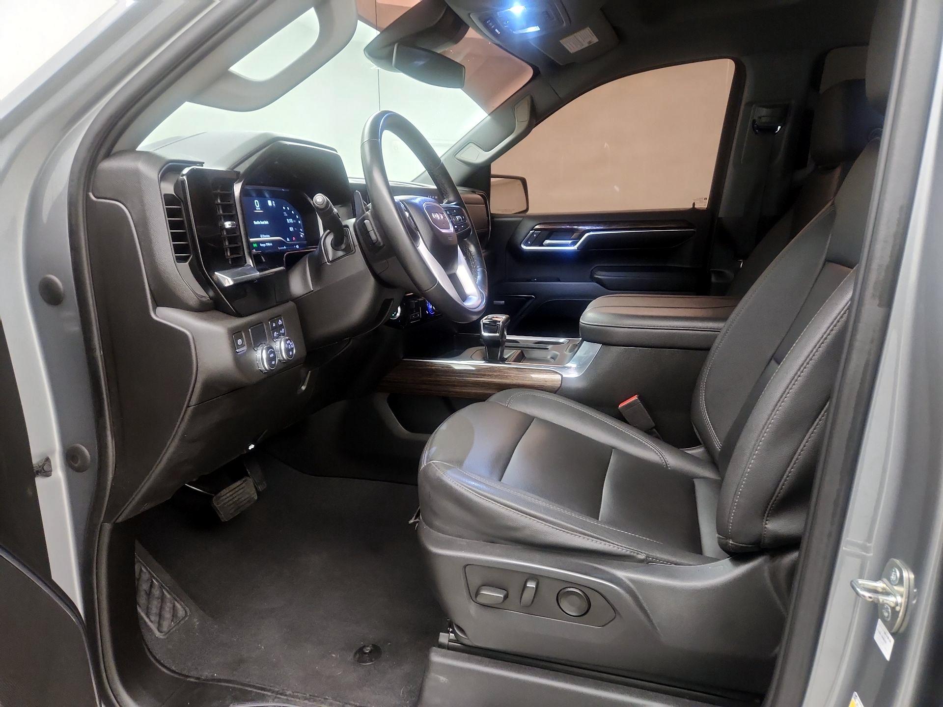 Thumbnail: 2023 GMC Sierra 1500 - 11