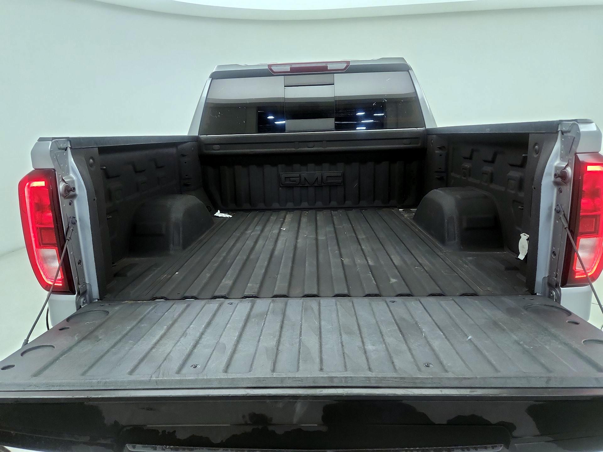 Thumbnail: 2023 GMC Sierra 1500 - 16