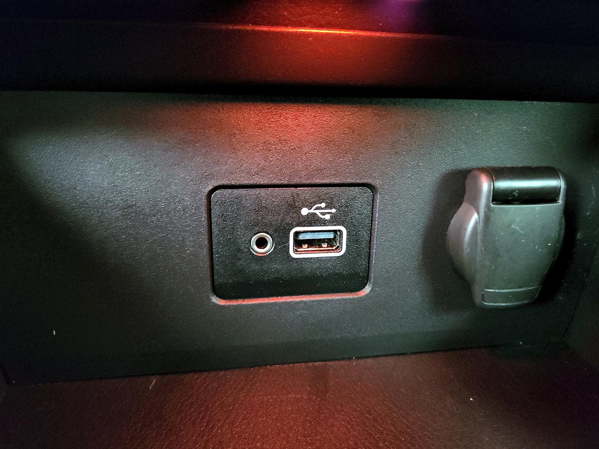 Thumbnail: 2023 Nissan Sentra - 18