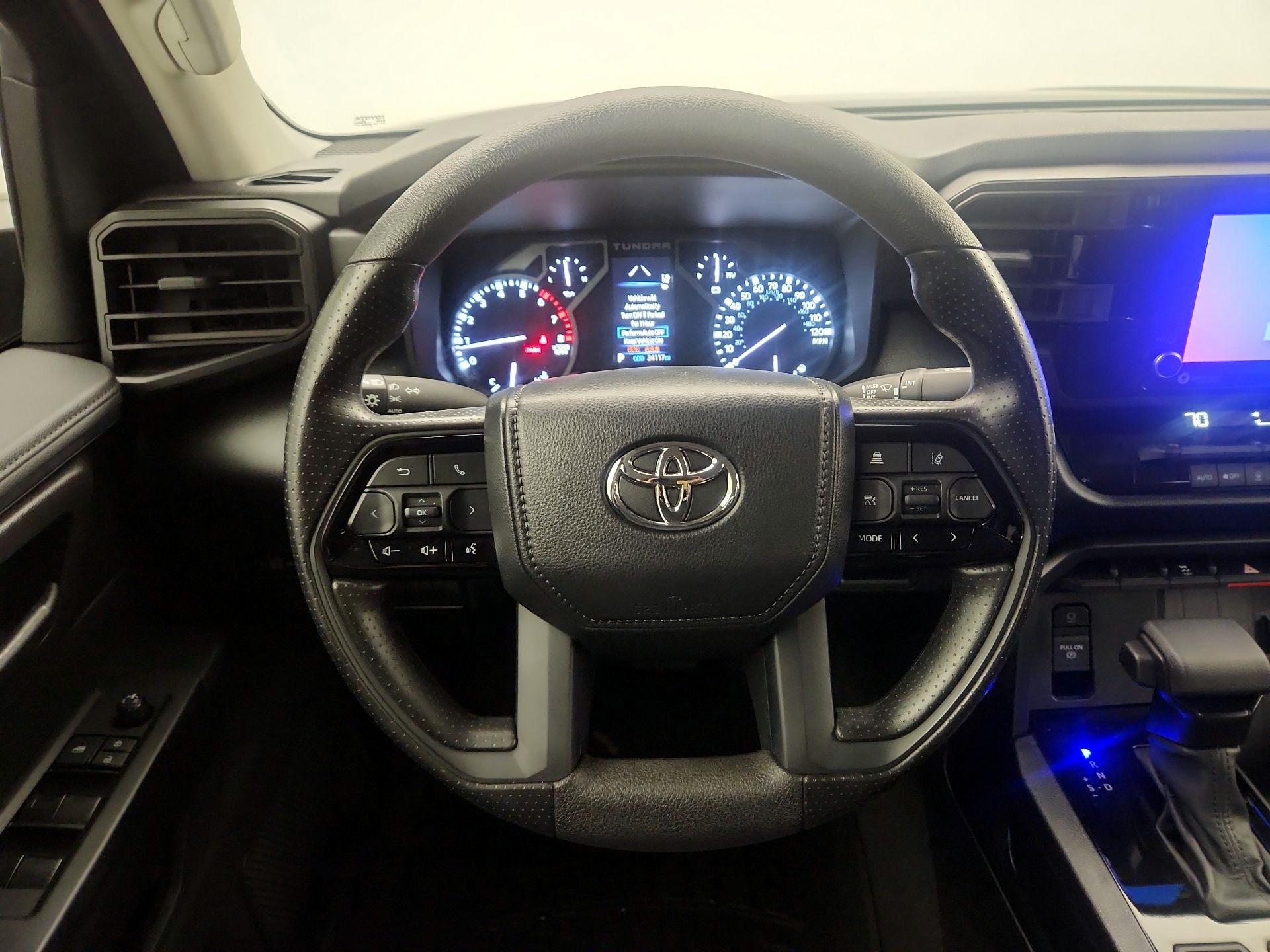 Thumbnail: 2023 Toyota Tundra - 10