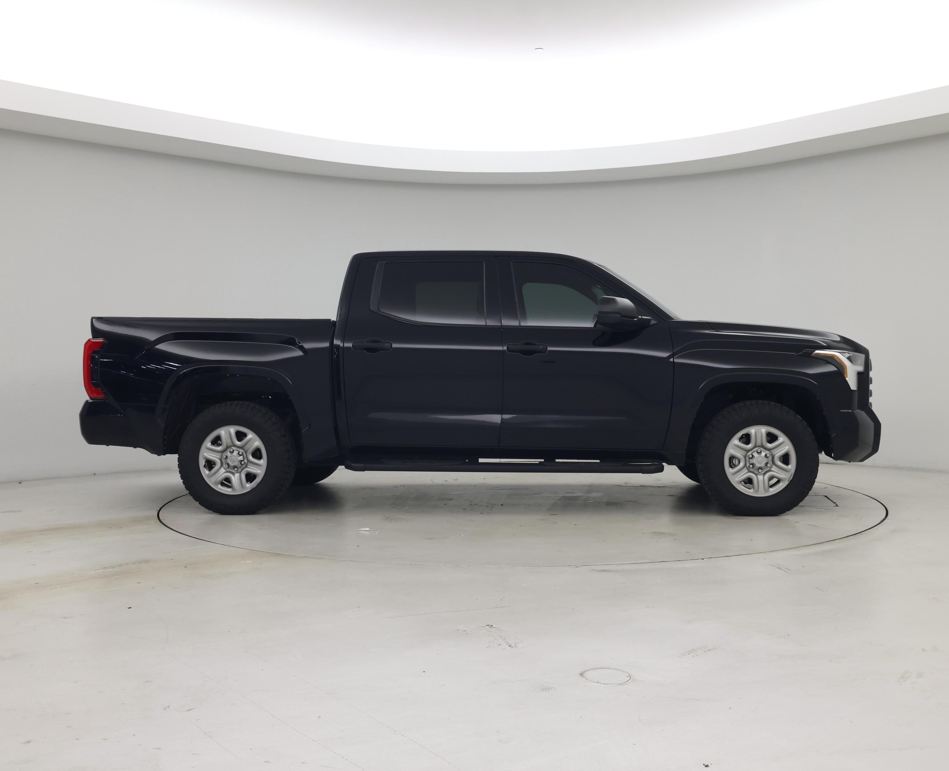 Thumbnail: 2023 Toyota Tundra - 7