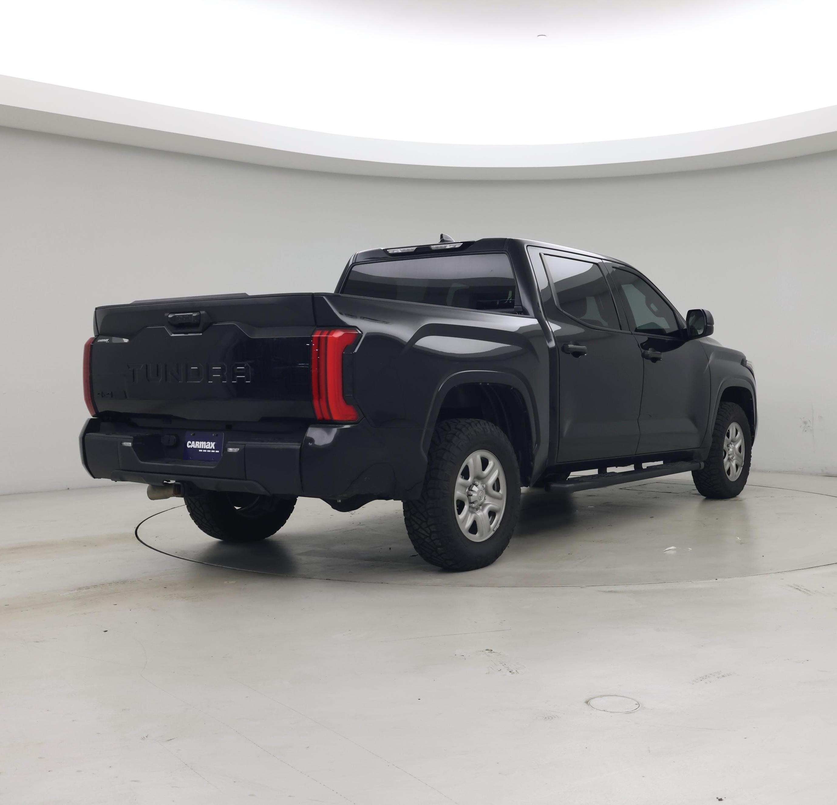 Thumbnail: 2023 Toyota Tundra - 8