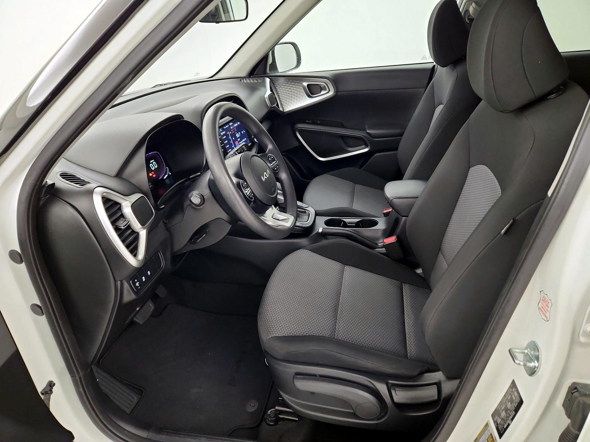 Thumbnail: 2023 Kia Soul - 11