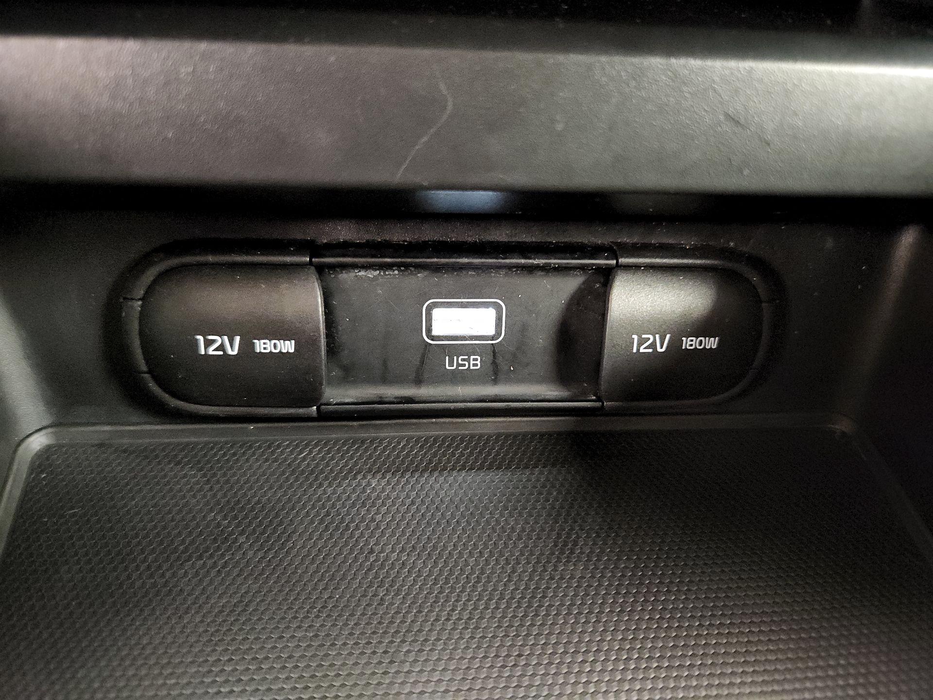 Thumbnail: 2023 Kia Soul - 18