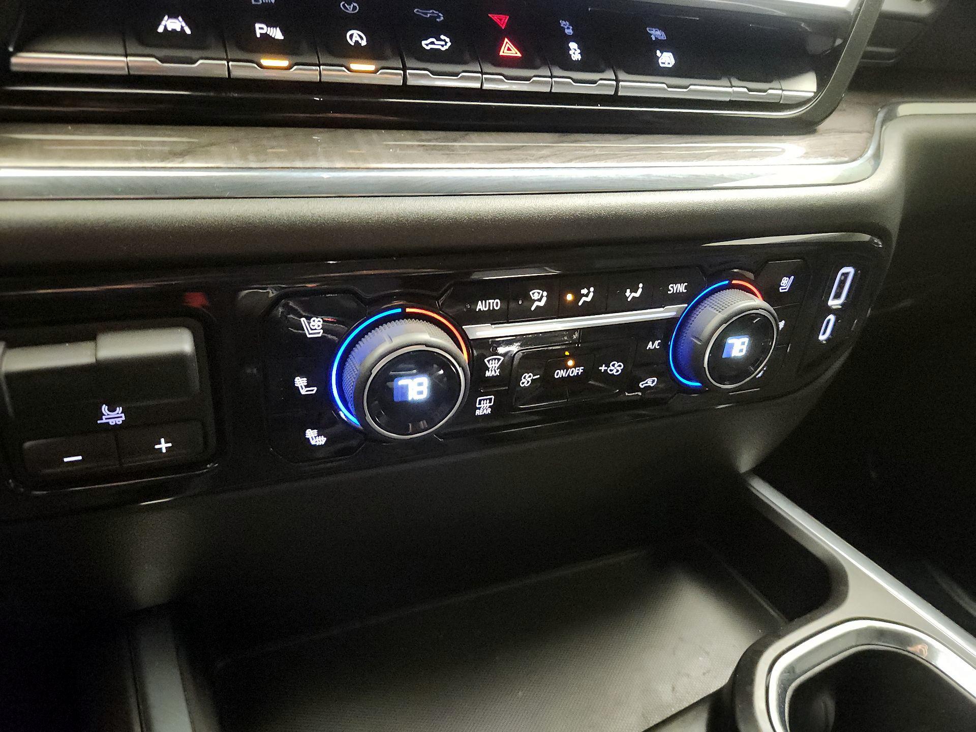 Thumbnail: 2024 Chevrolet Silverado 1500 - 16