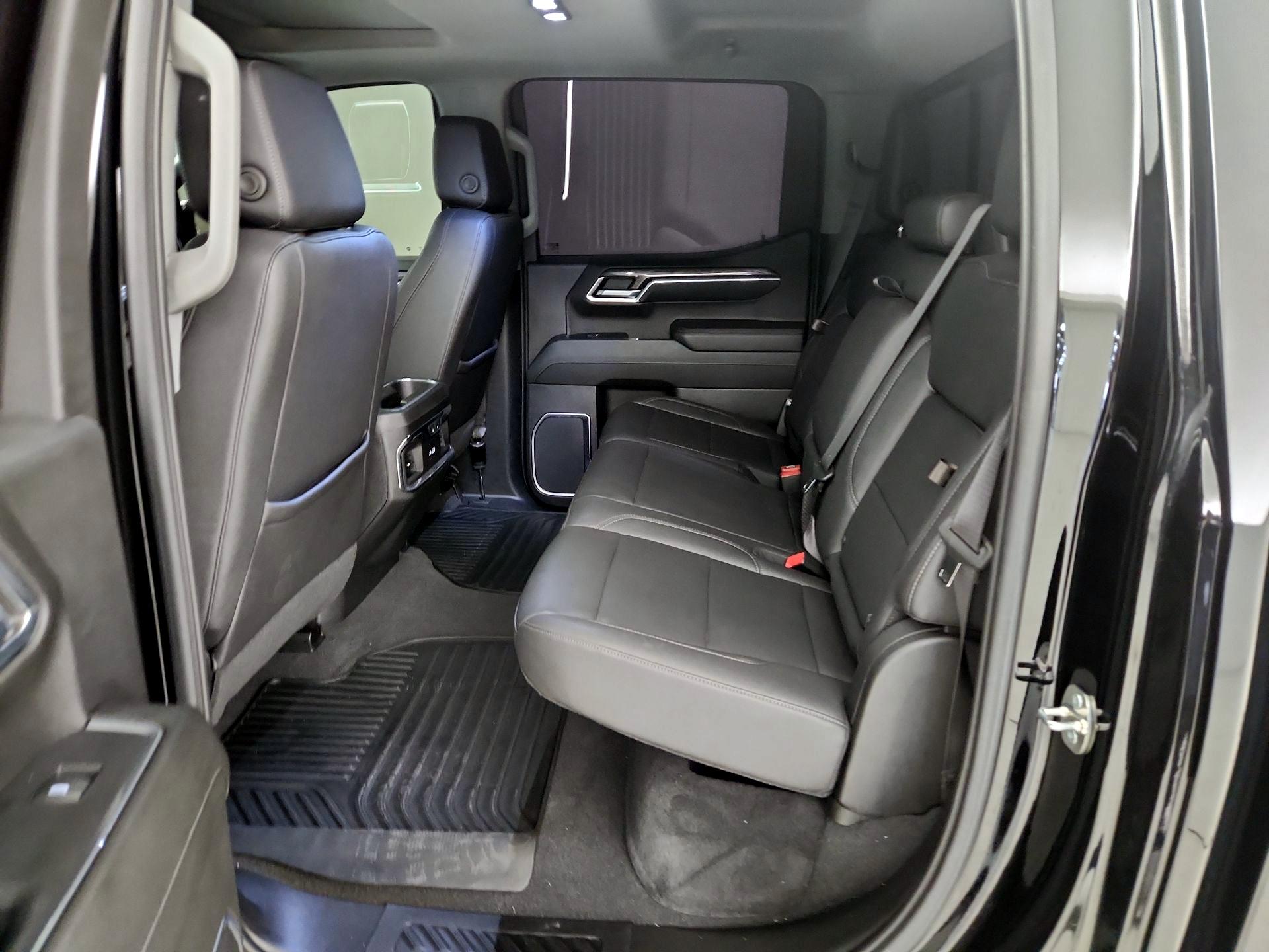 Thumbnail: 2024 Chevrolet Silverado 1500 - 20