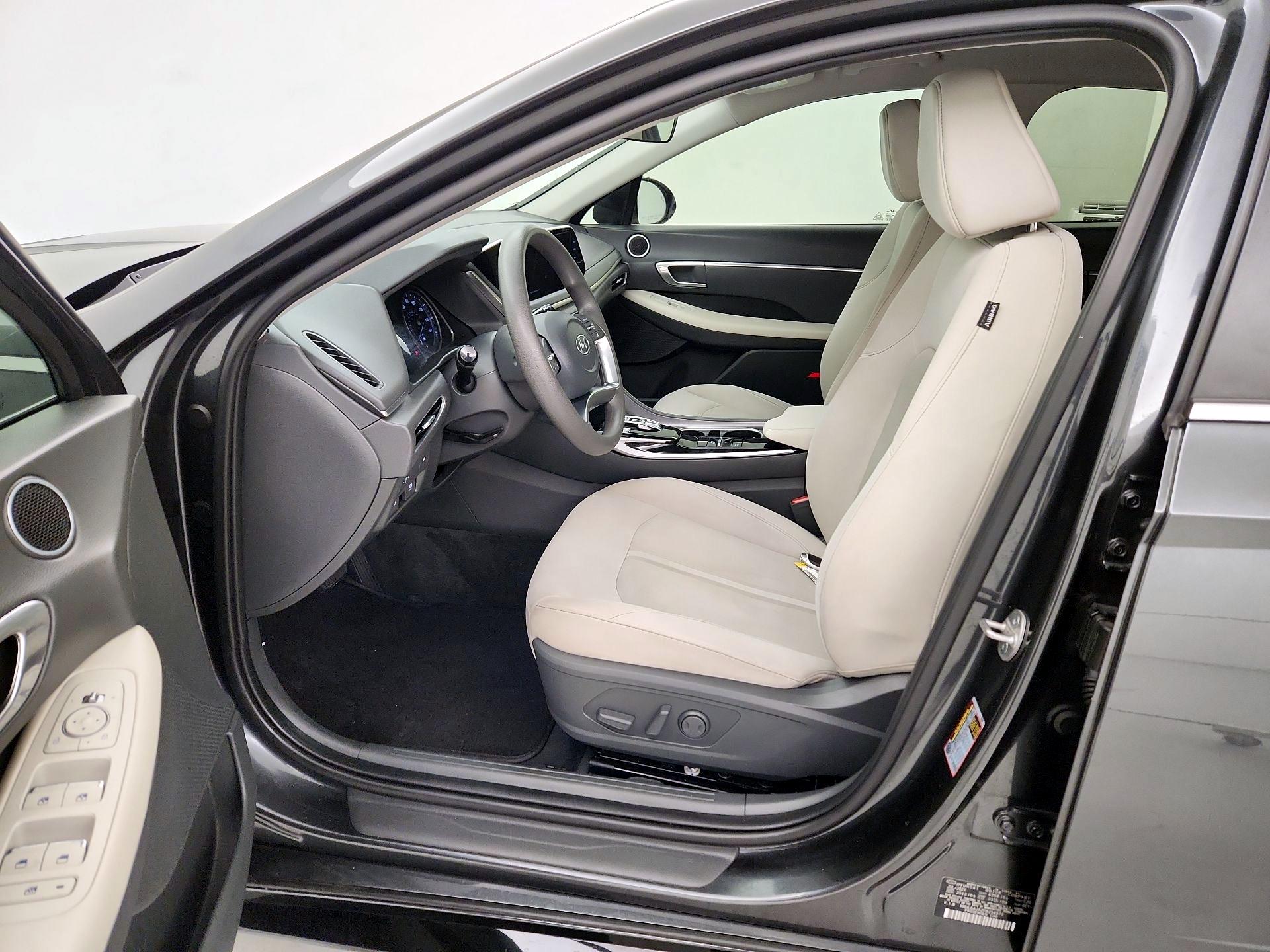 Thumbnail: 2023 Hyundai Sonata - 11