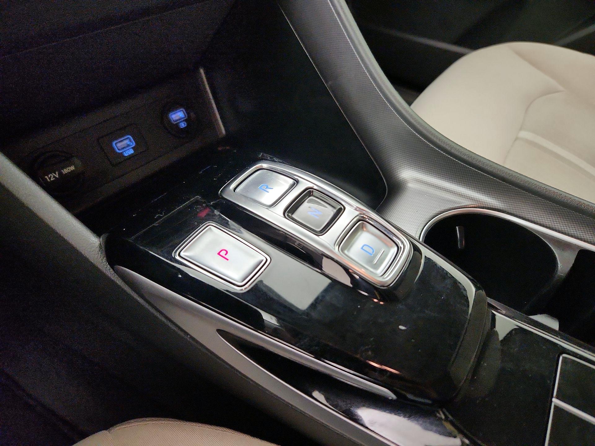 Thumbnail: 2023 Hyundai Sonata - 18