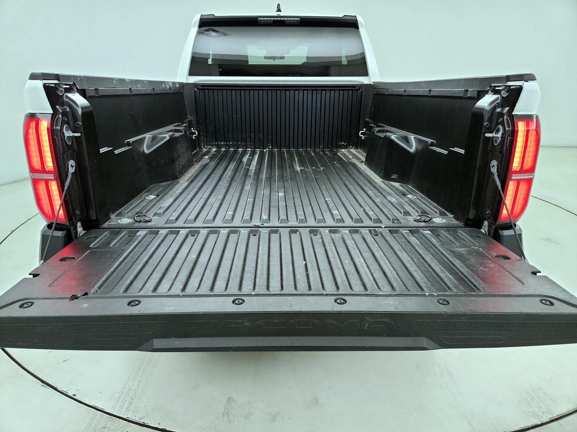 Thumbnail: 2024 Toyota Tacoma - 16