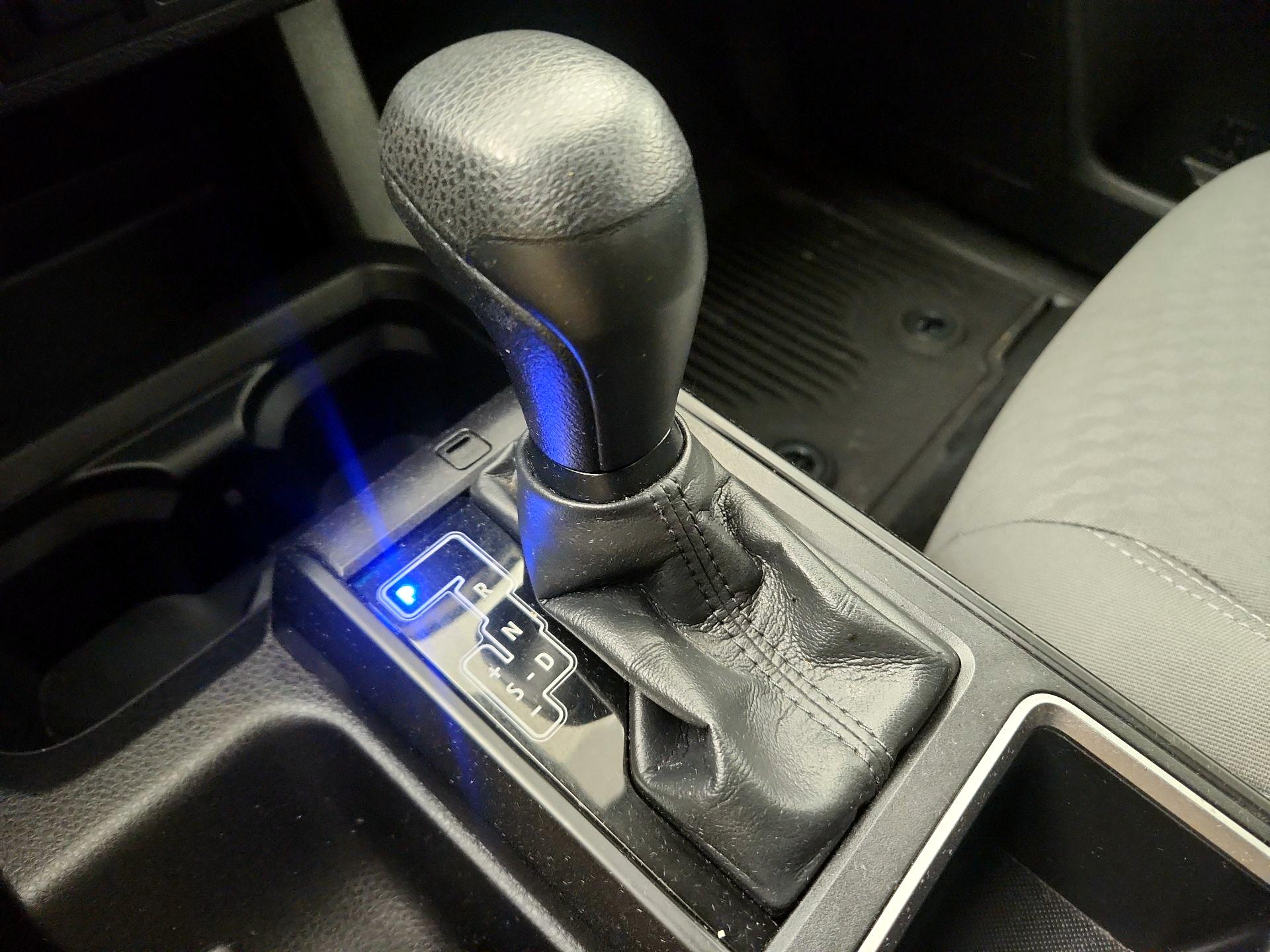 Thumbnail: 2023 Toyota Tacoma - 15