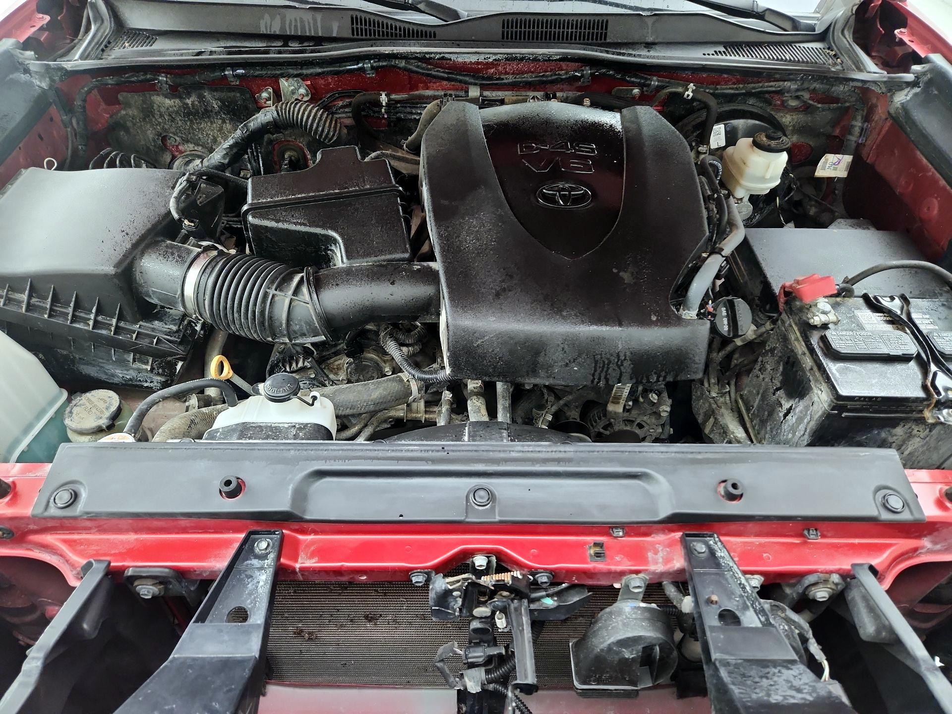 Thumbnail: 2023 Toyota Tacoma - 17