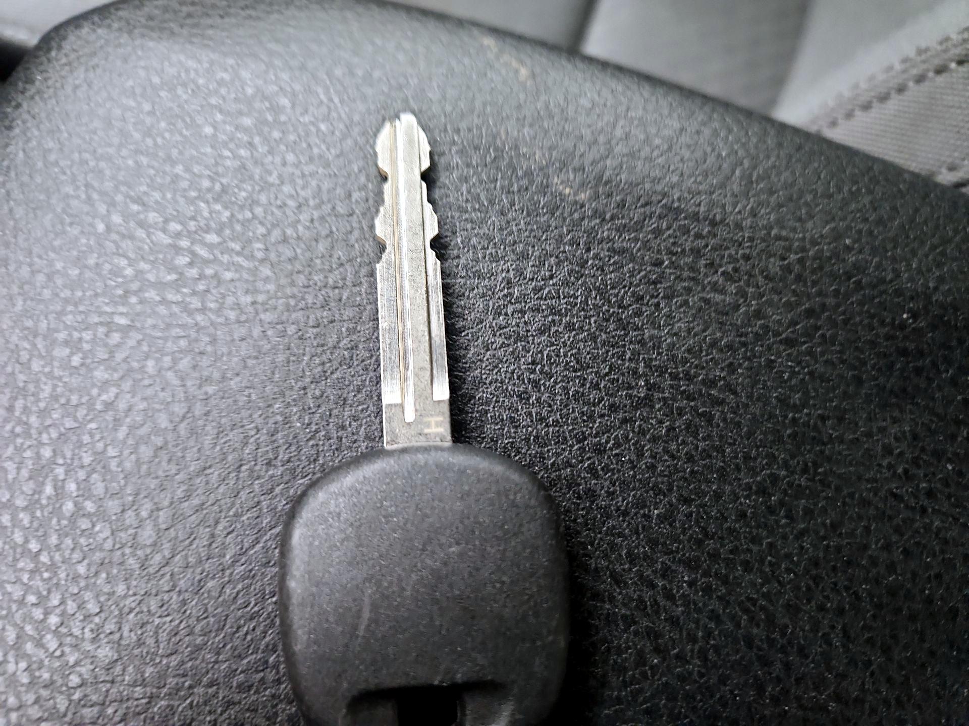 Thumbnail: 2023 Toyota Tacoma - 18