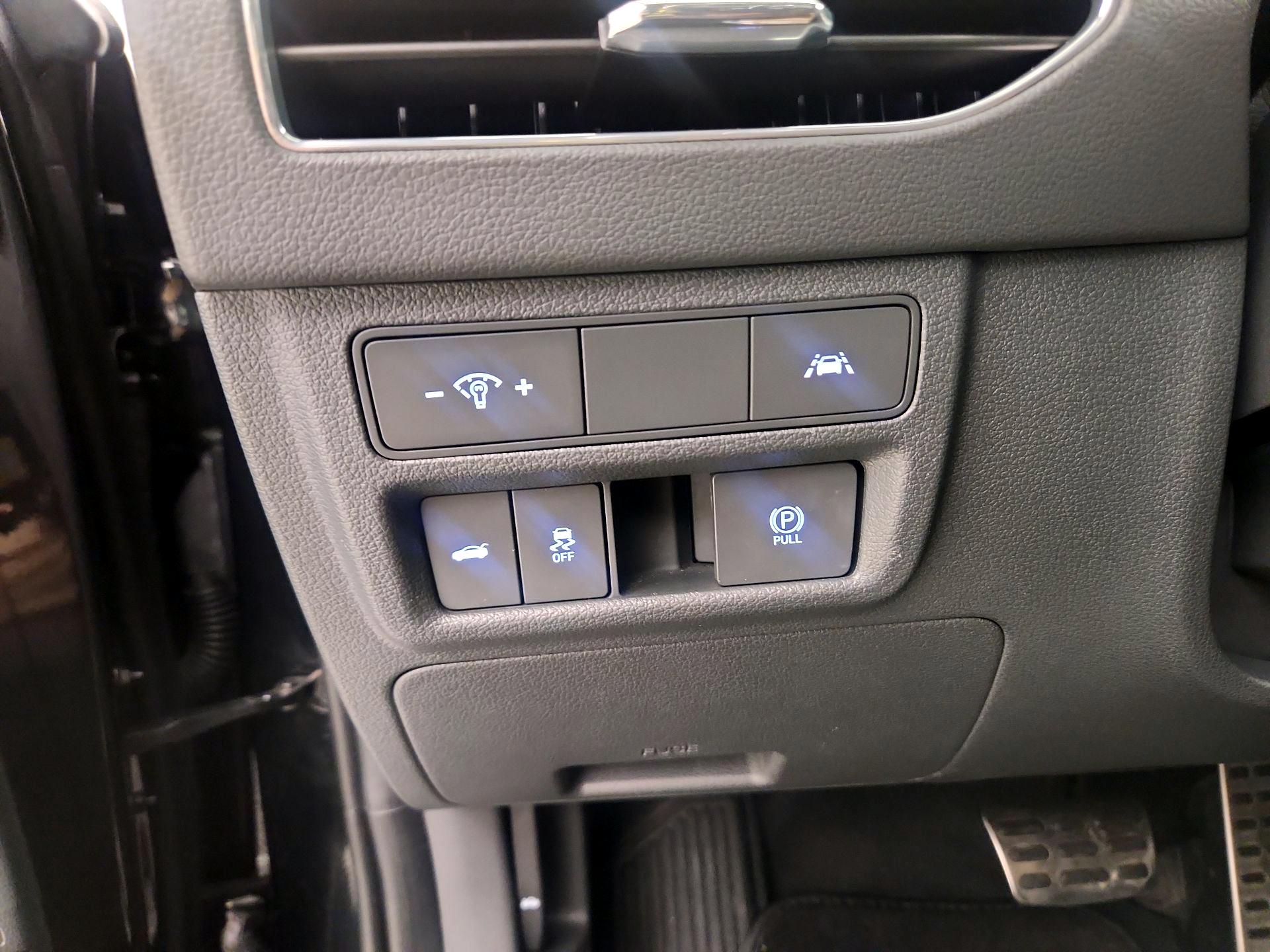 Thumbnail: 2022 Hyundai Sonata - 13