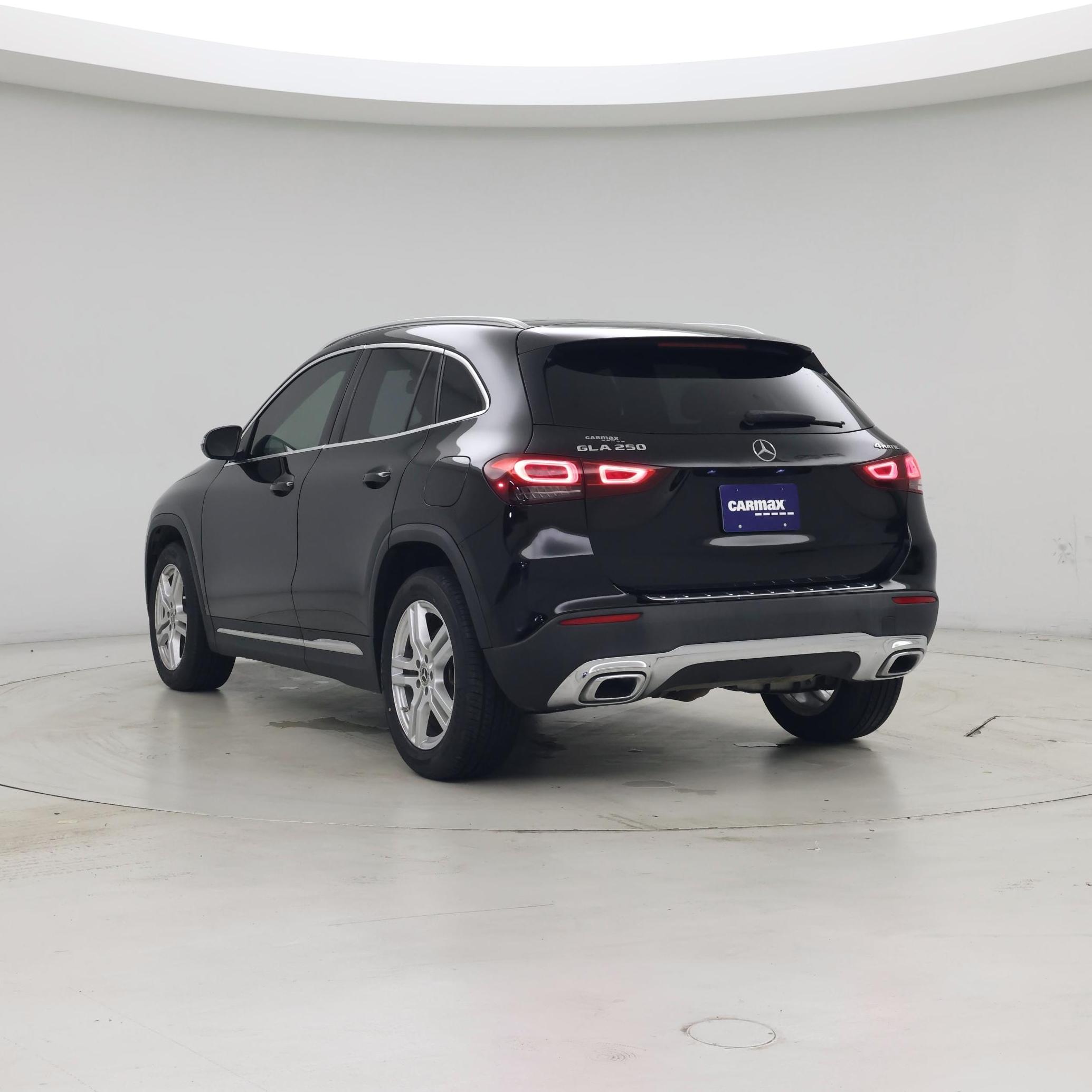 Thumbnail: 2023 Mercedes-Benz GLA - 2