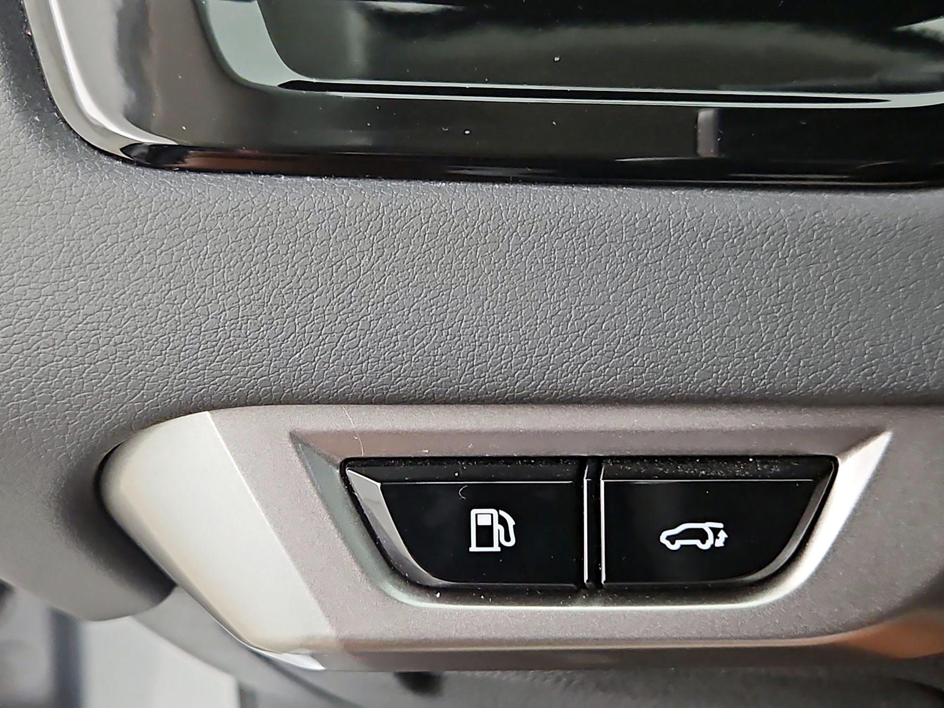 Thumbnail: 2024 Lexus RX - 13