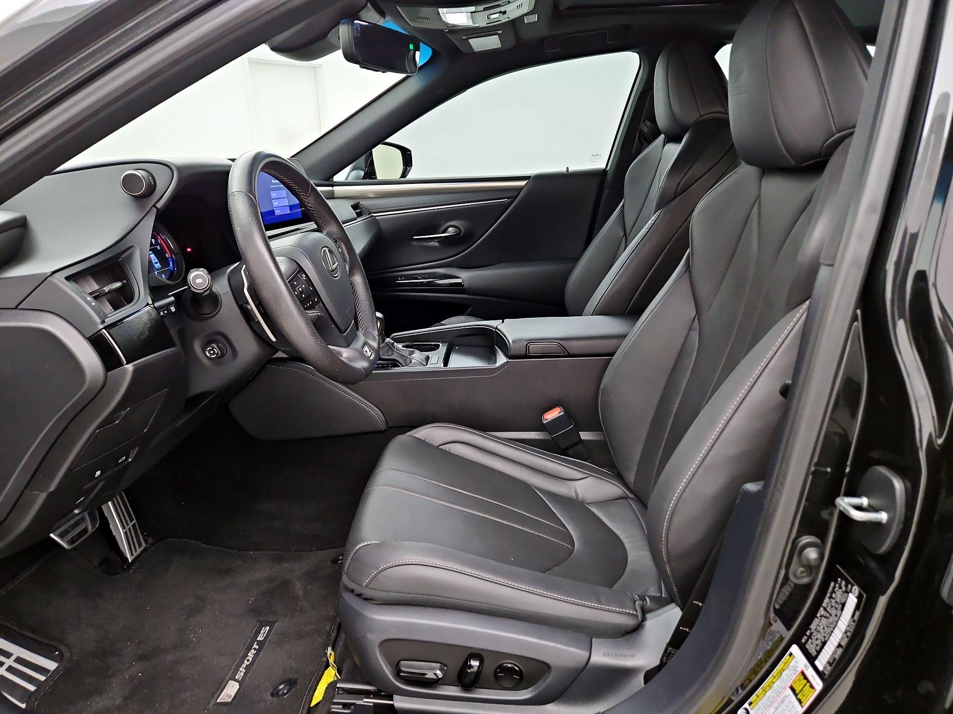 Thumbnail: 2024 Lexus ES - 11