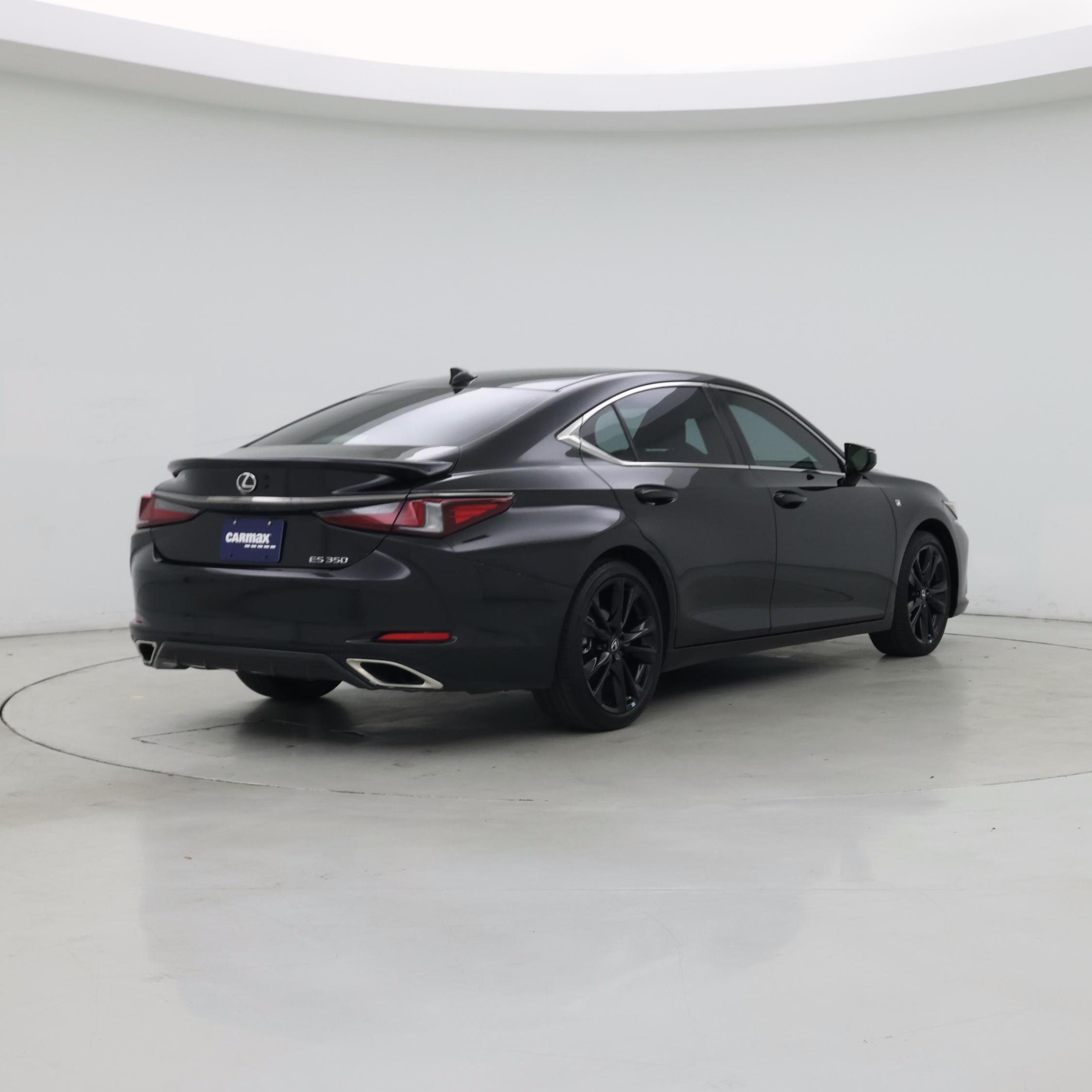 Thumbnail: 2024 Lexus ES - 8