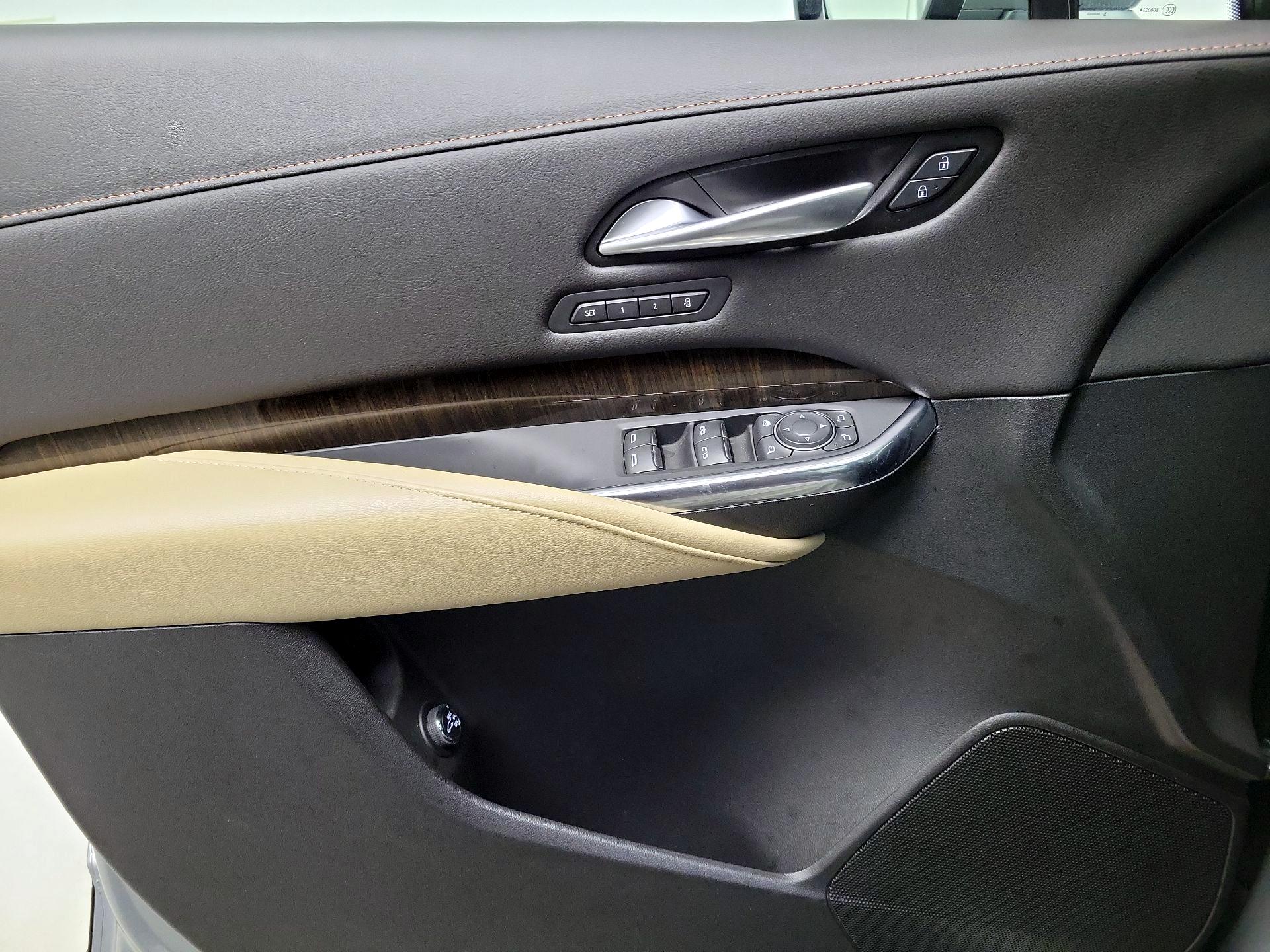 Thumbnail: 2024 Cadillac XT4 - 12