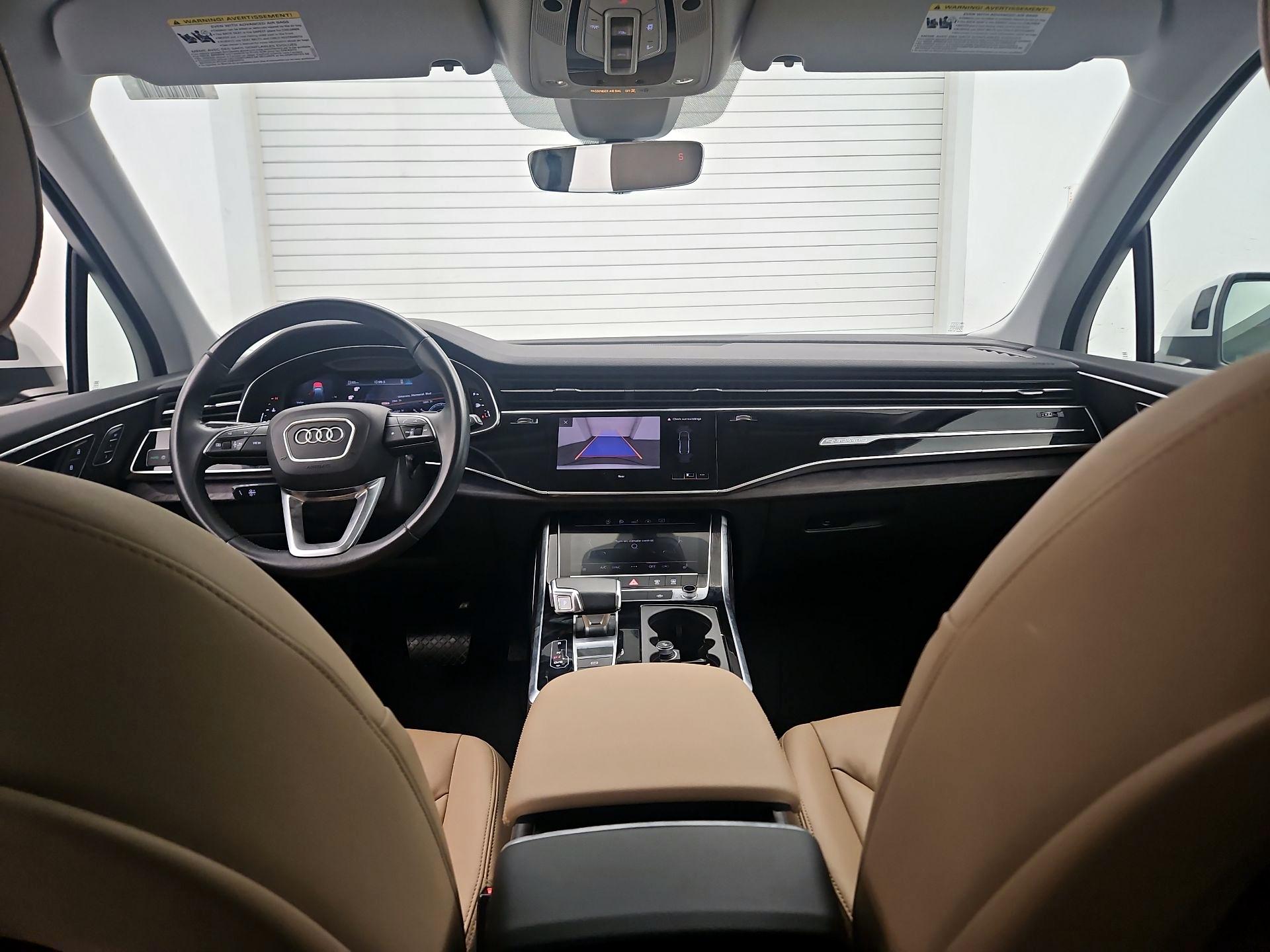 Thumbnail: 2020 Audi Q7 - 9