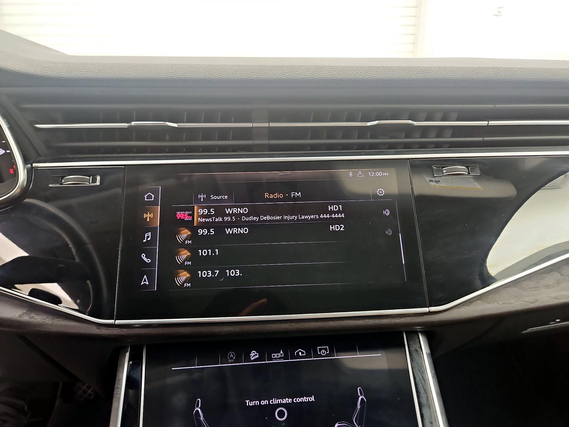 Thumbnail: 2020 Audi Q7 - 15