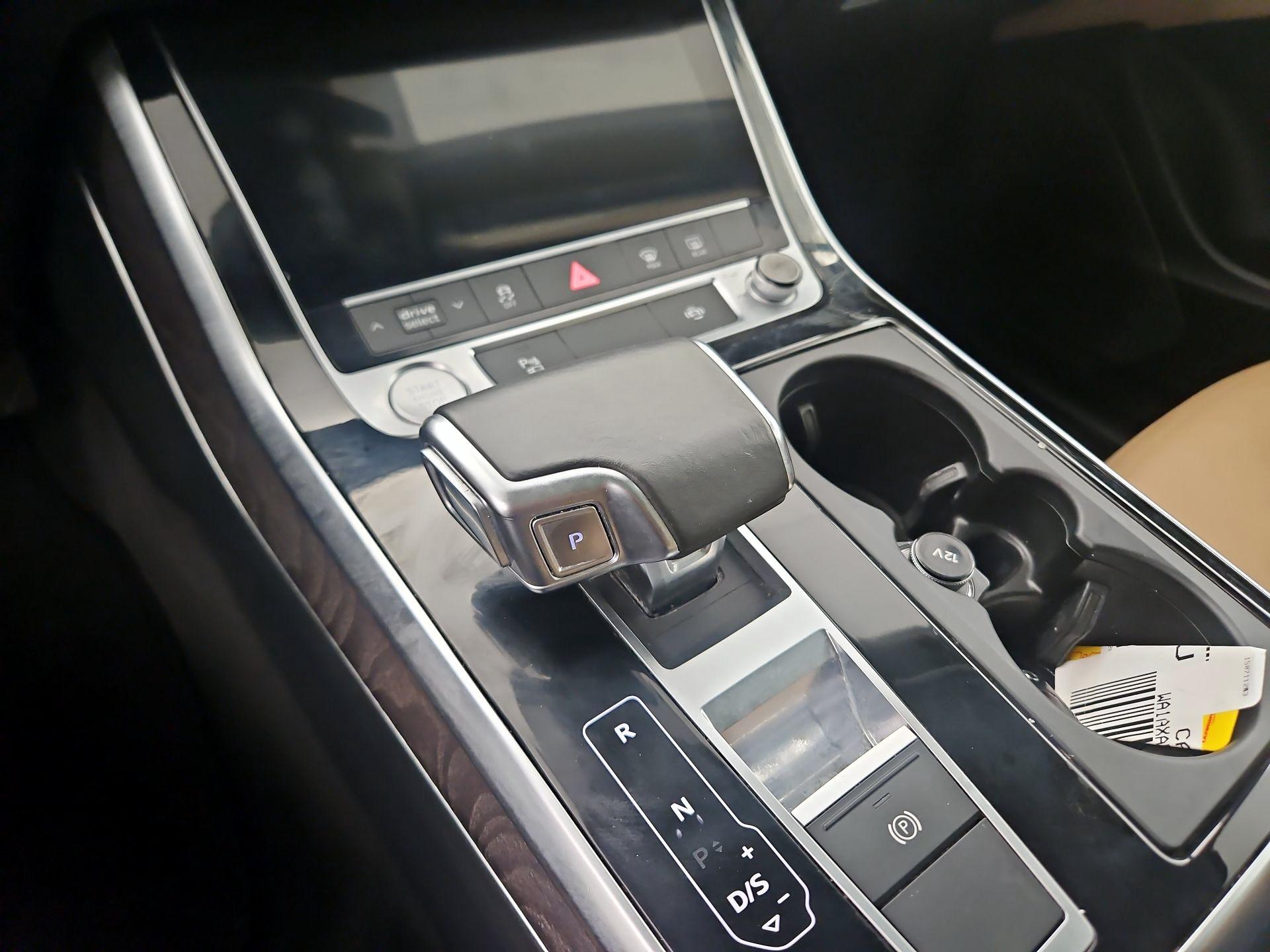 Thumbnail: 2020 Audi Q7 - 17