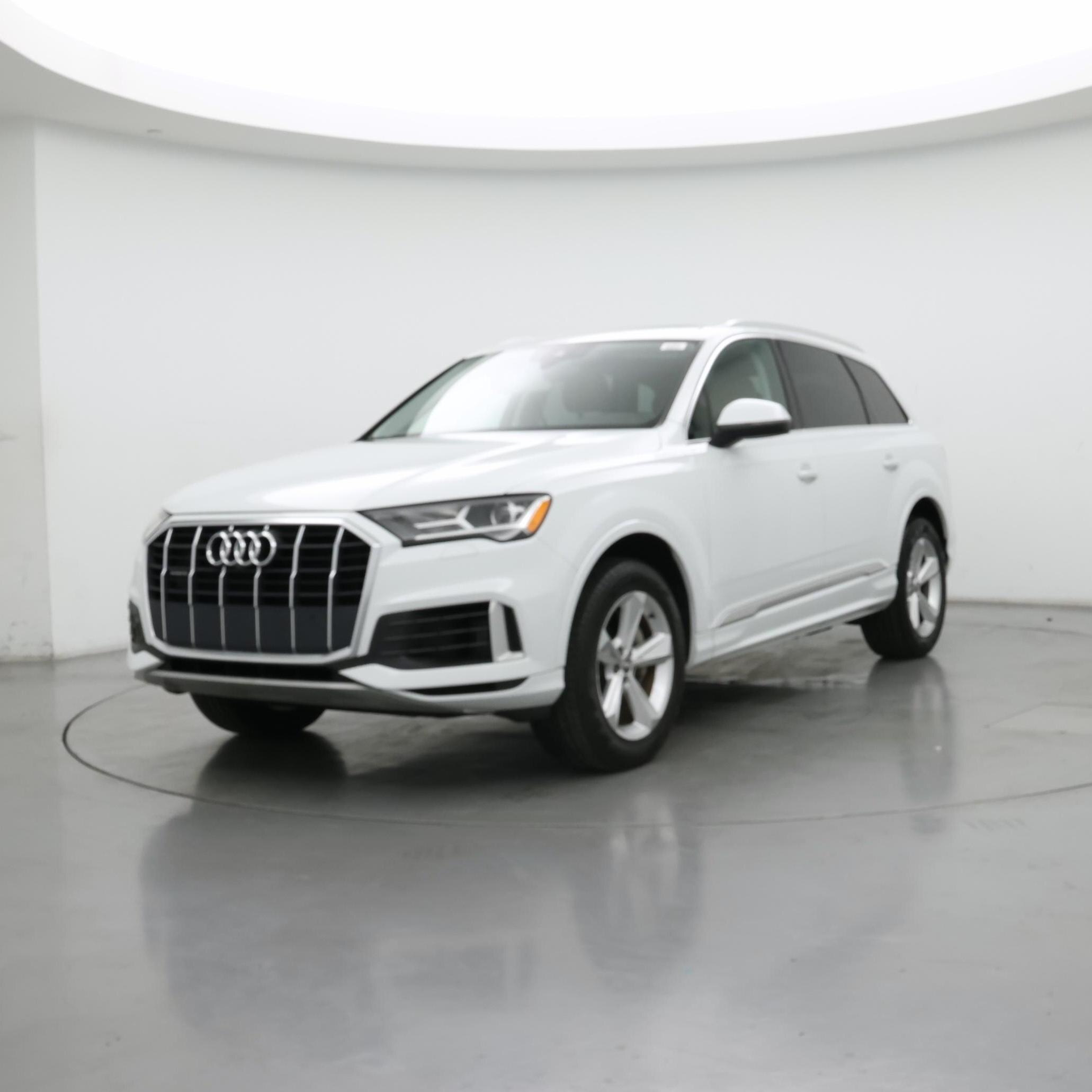 Thumbnail: 2020 Audi Q7 - 4
