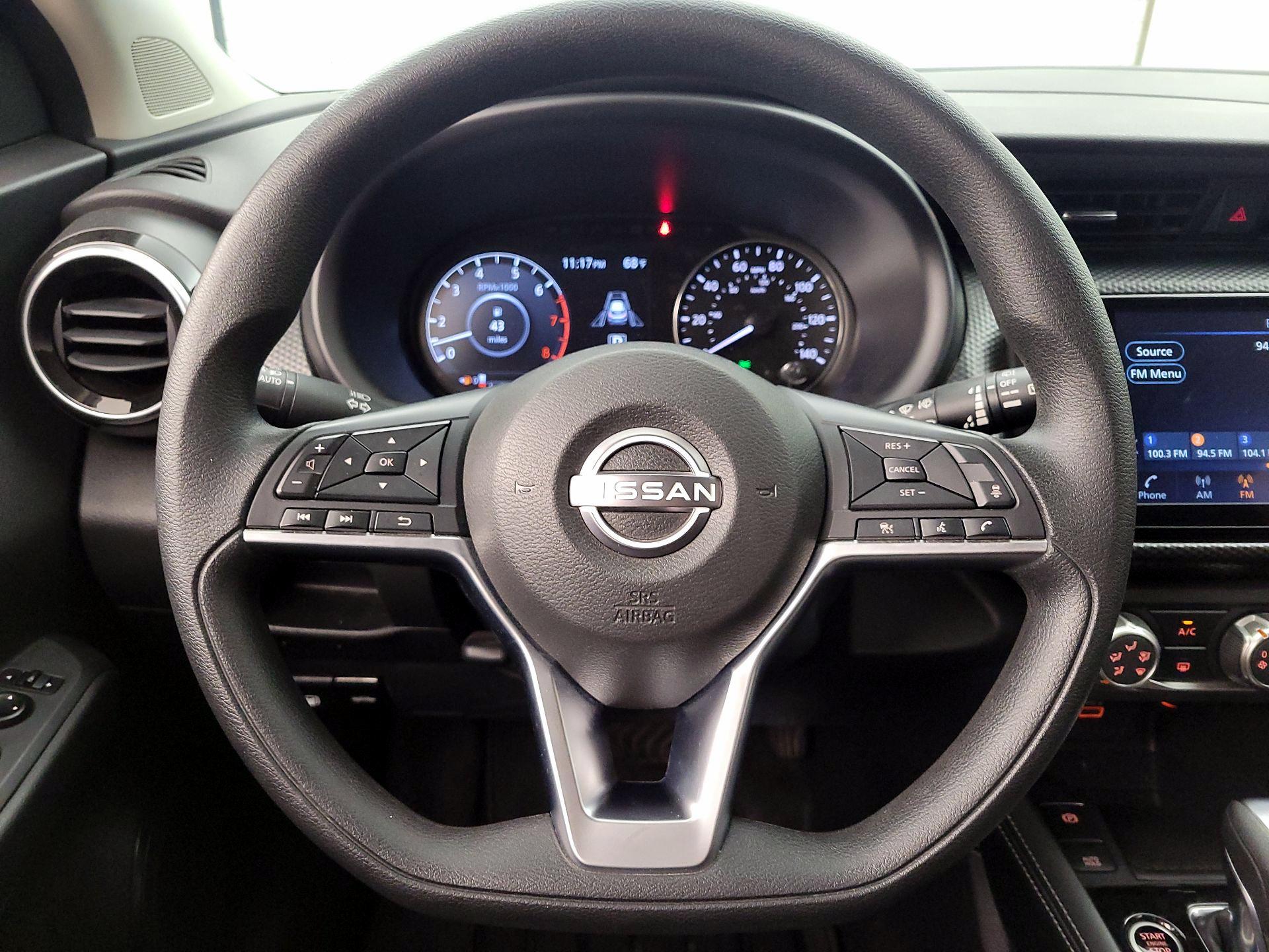 Thumbnail: 2024 Nissan Kicks - 10