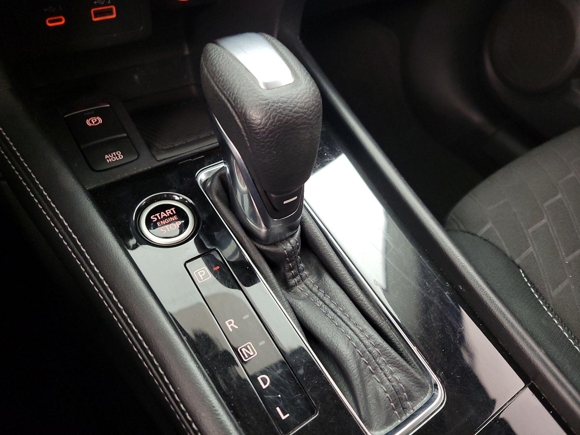 Thumbnail: 2024 Nissan Kicks - 16