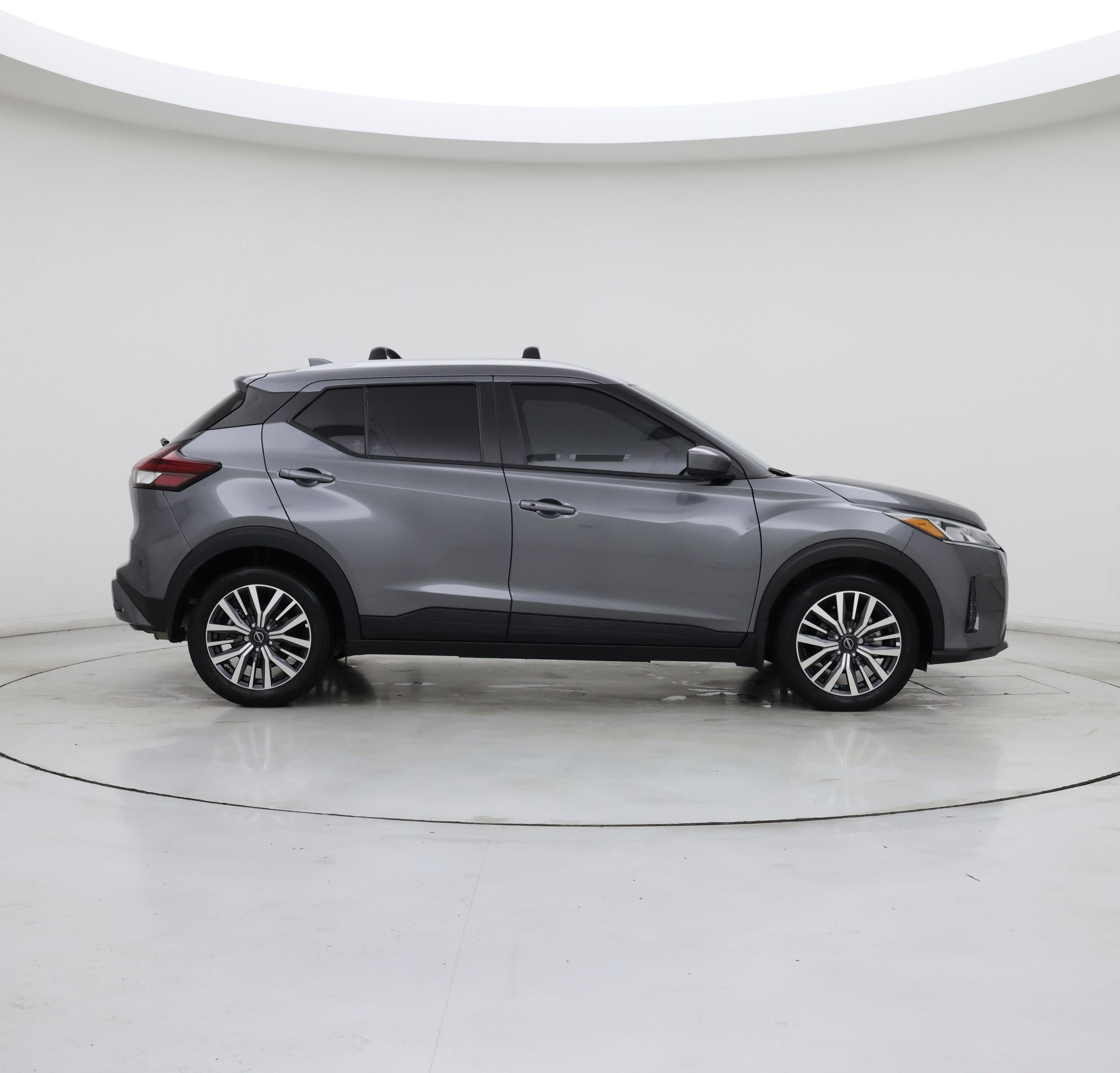 Thumbnail: 2024 Nissan Kicks - 7