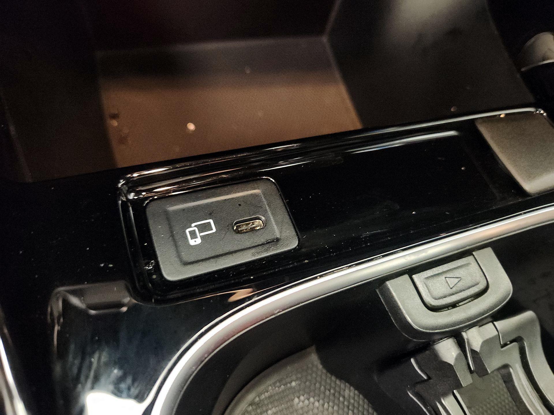 Thumbnail: 2022 Mercedes-Benz CLA - 18