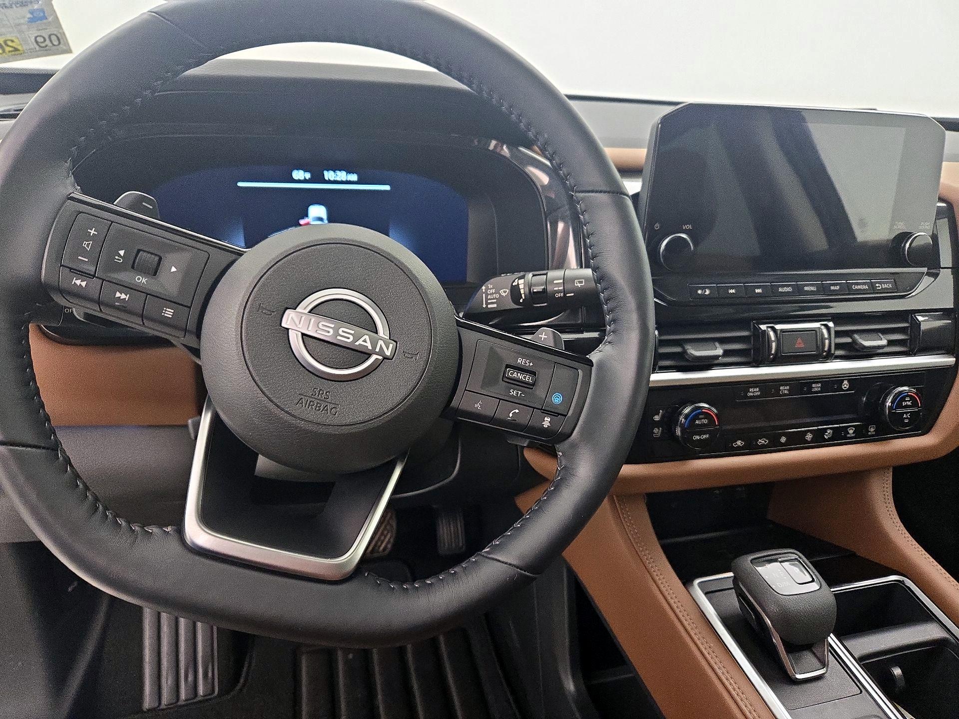 Thumbnail: 2024 Nissan Pathfinder - 10